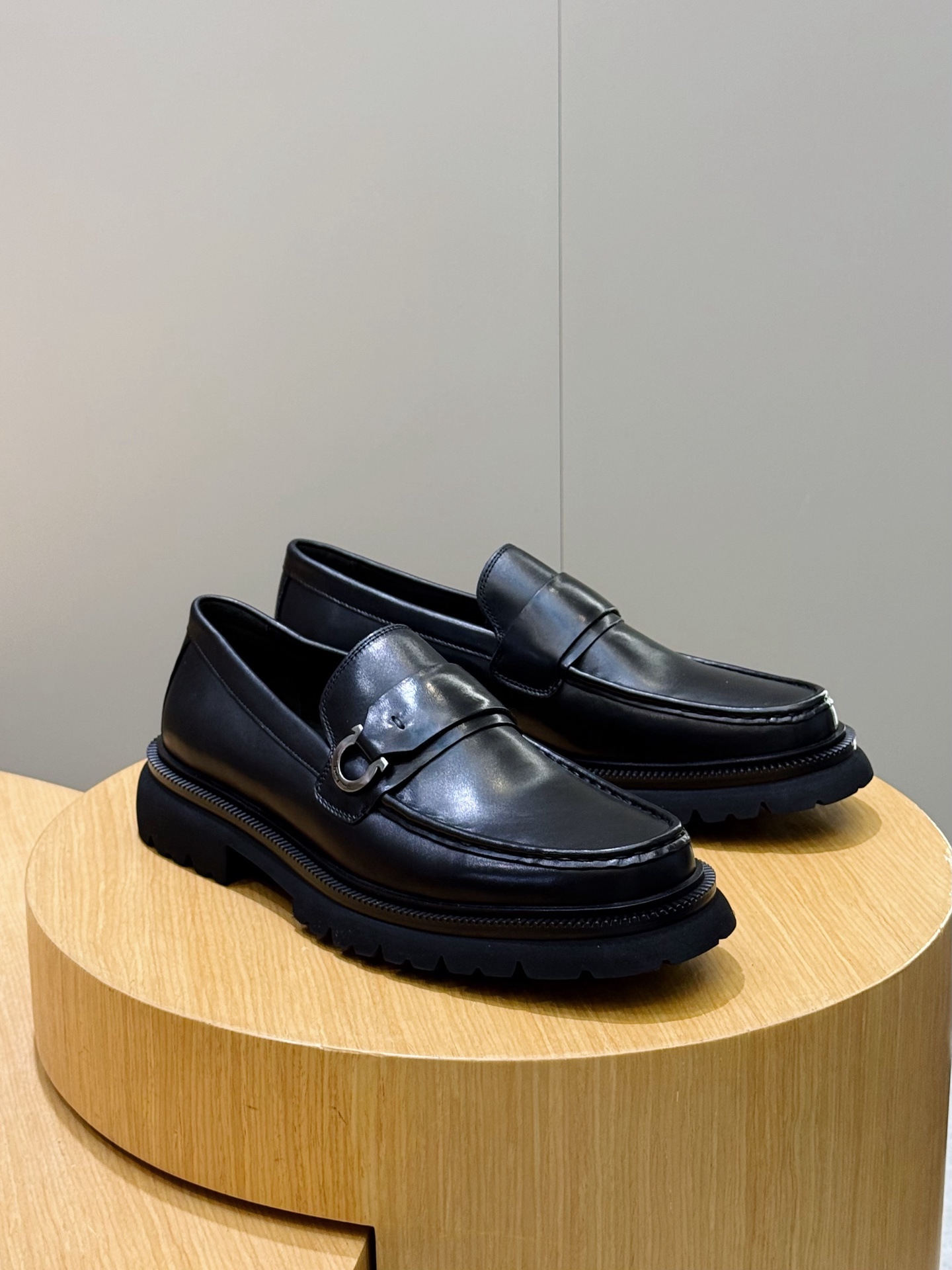 Ferragamo Male Leather Shoes Cow Leather M-s