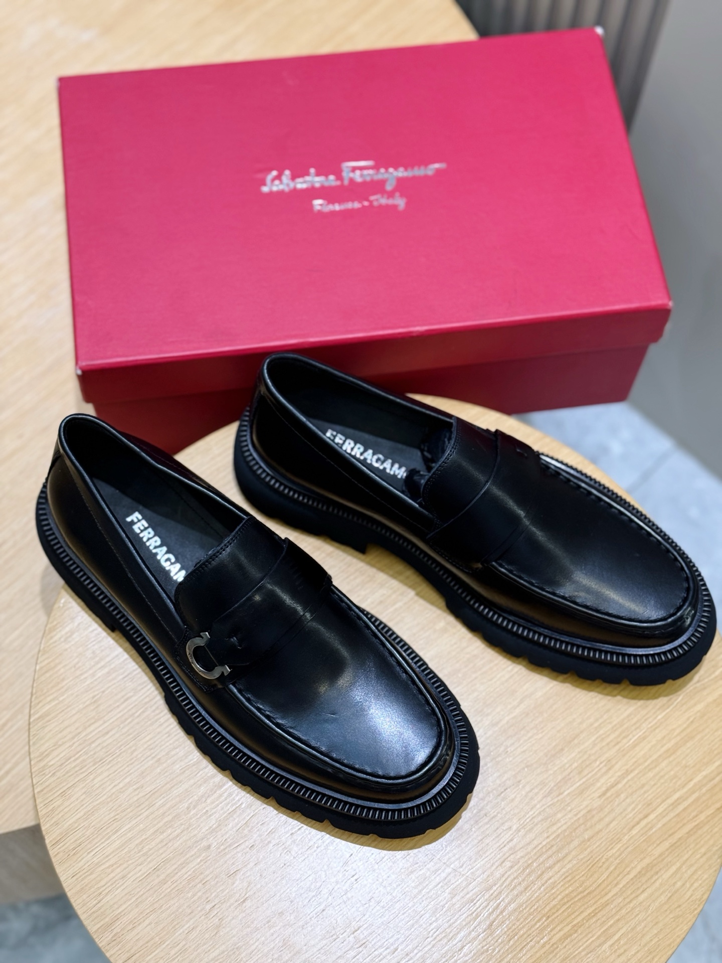 Ferragamo Male Leather Shoes Cow Leather M-s