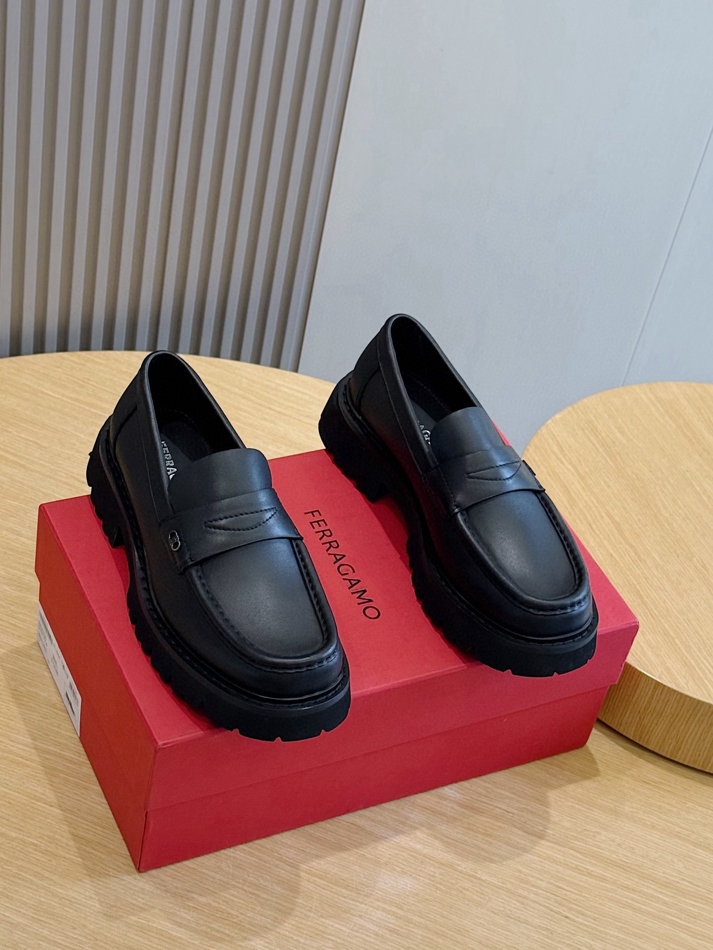 Ferragamo Male Leather Shoes Cow Leather M-s