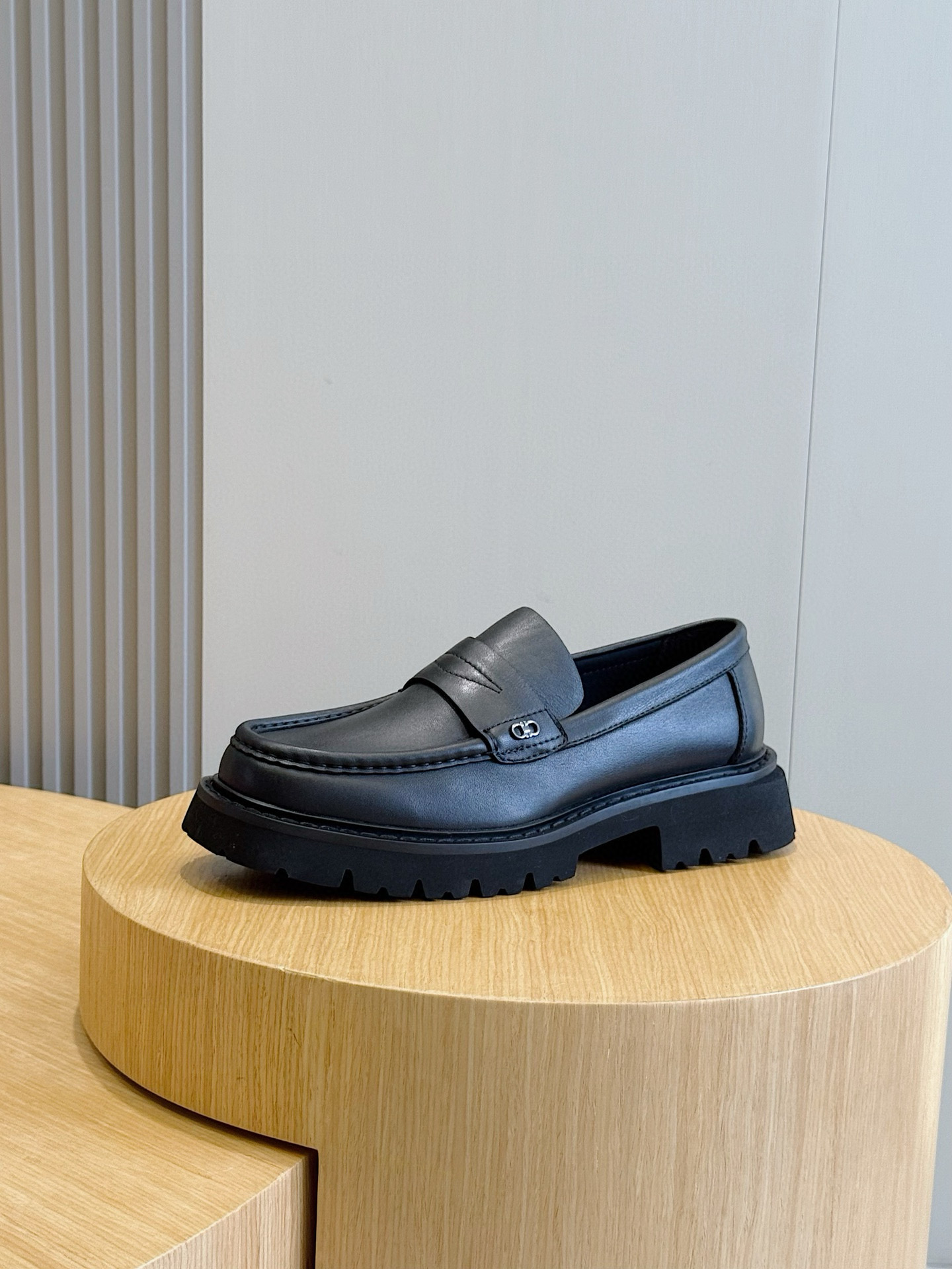 Ferragamo Male Leather Shoes Cow Leather M-s