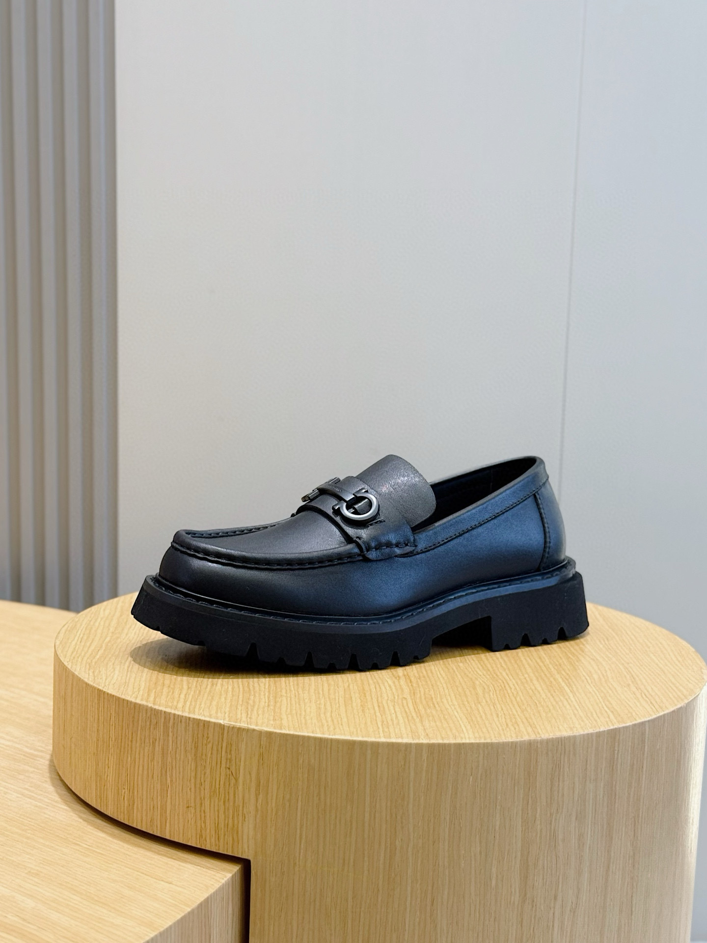 Ferragamo Male Leather Shoes Cow Leather M-s