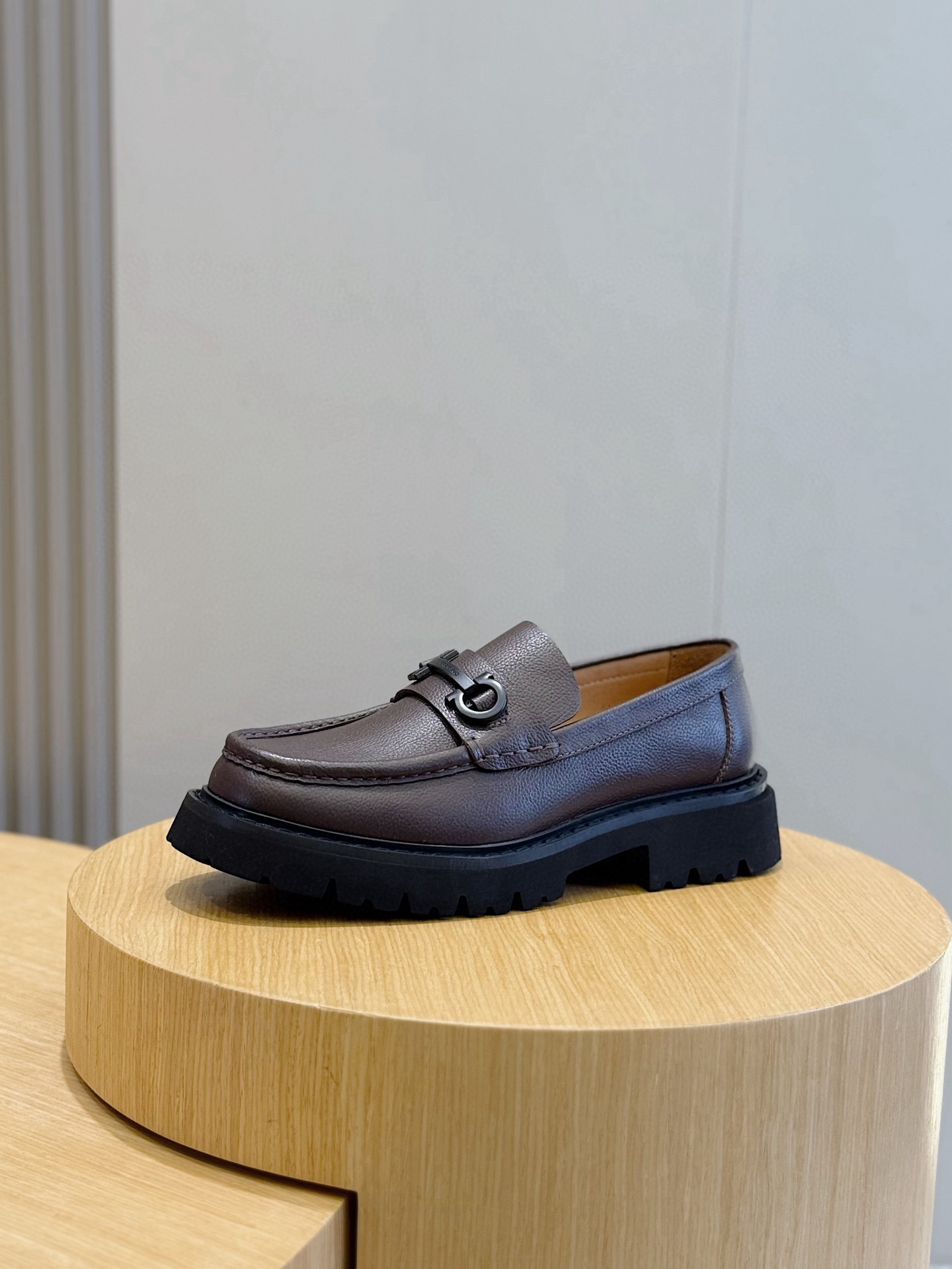 Ferragamo Male Leather Shoes Cow Leather M-s