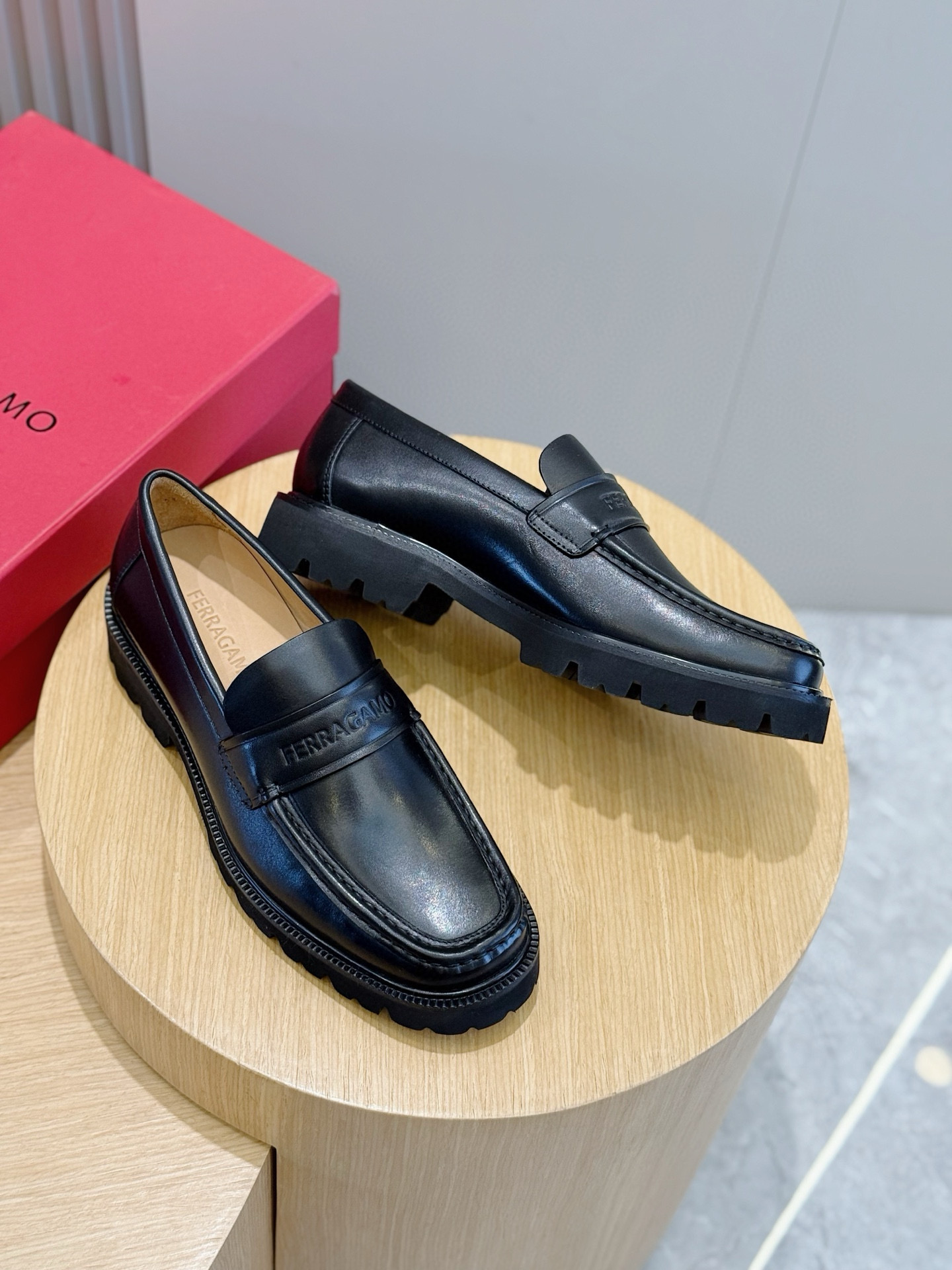 Ferragamo Male Leather Shoes Cow Leather M-s