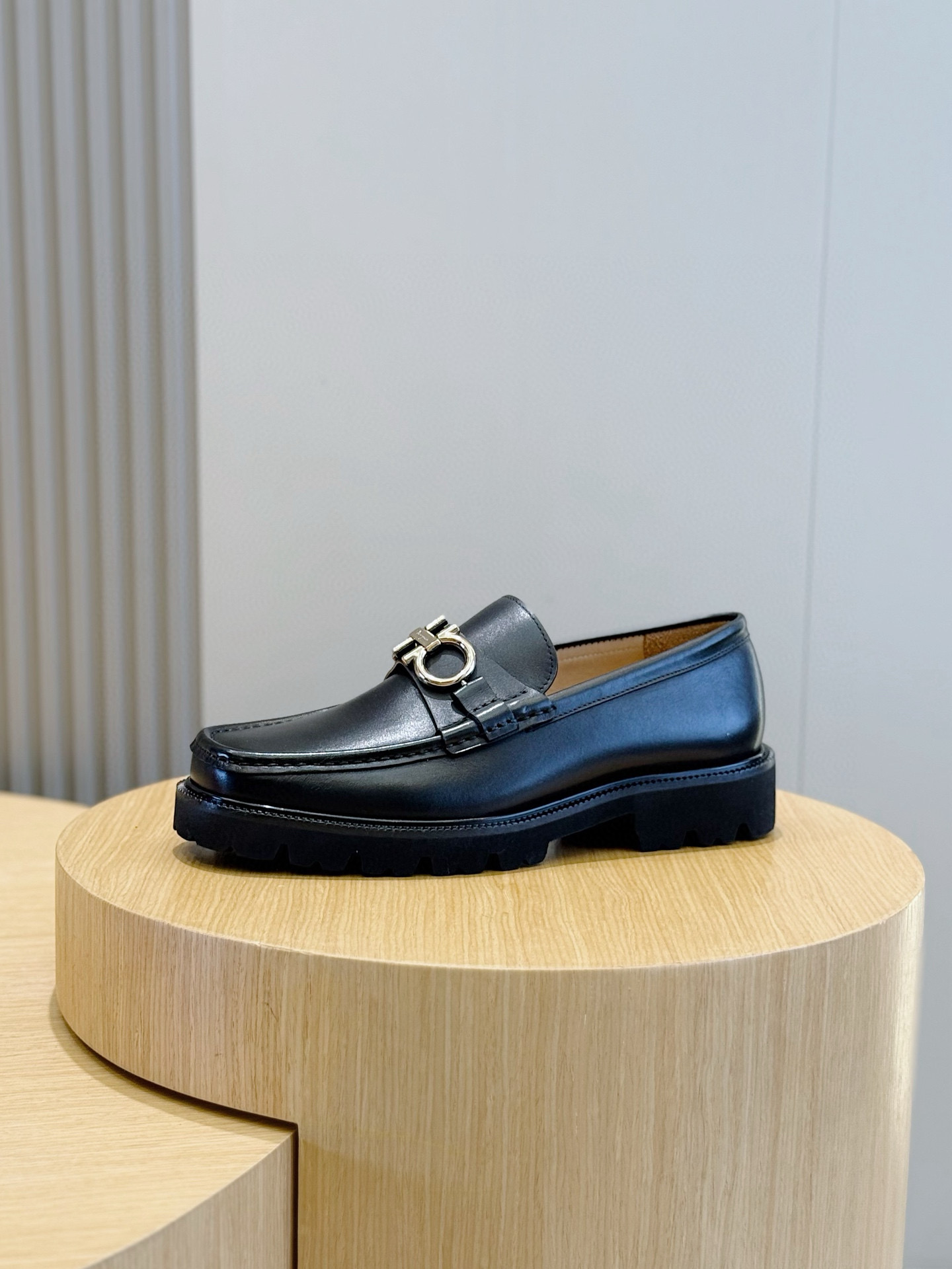 Ferragamo Male Leather Shoes Cow Leather M-s