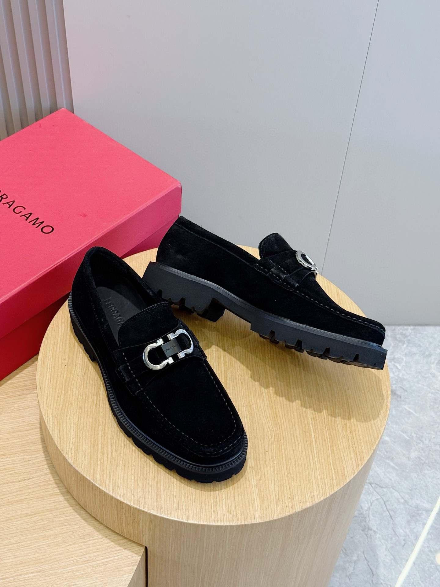 Ferragamo Male Leather Shoes Cow Leather M-s