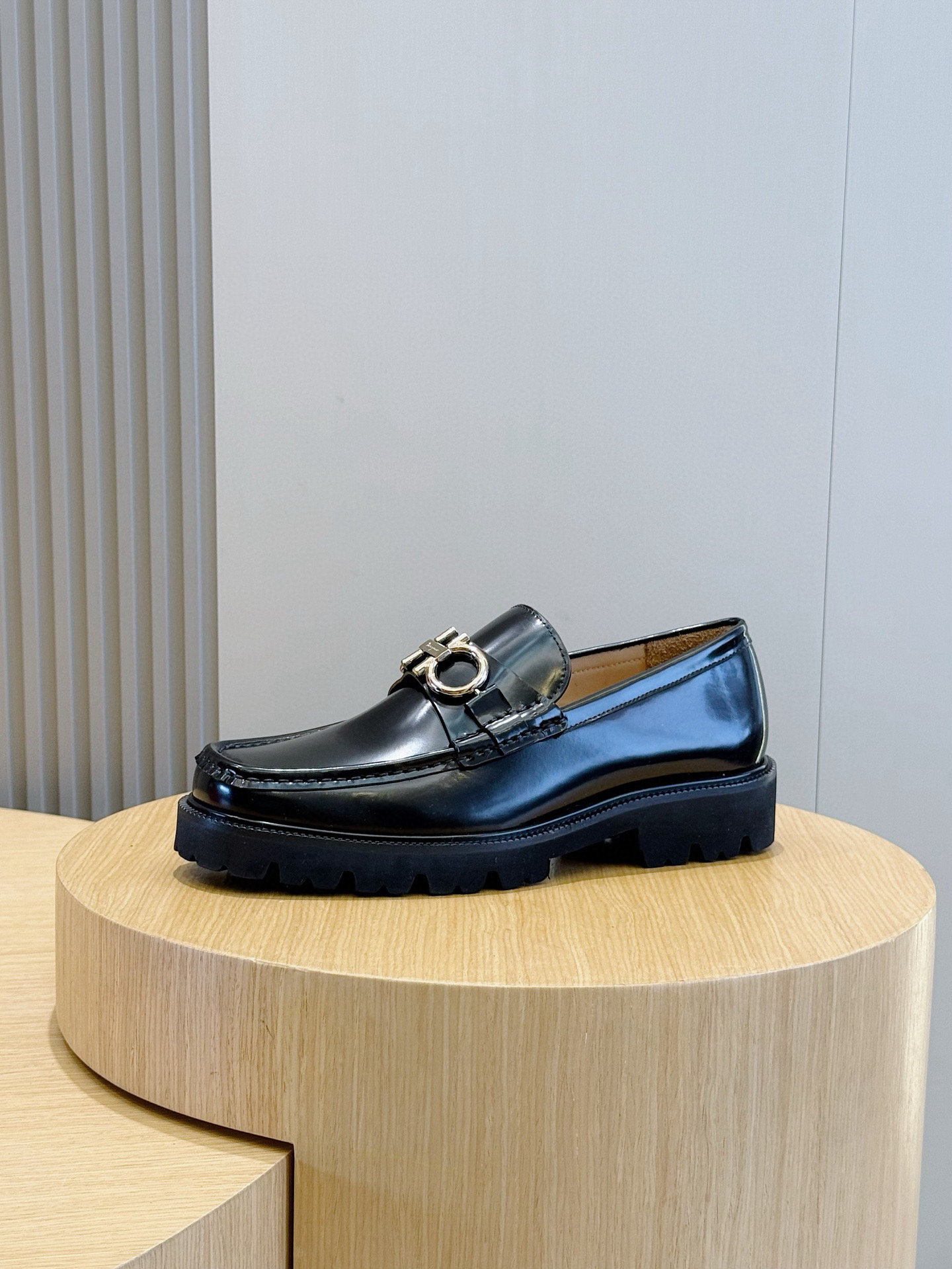 Ferragamo Male Leather Shoes Cow Leather M-s