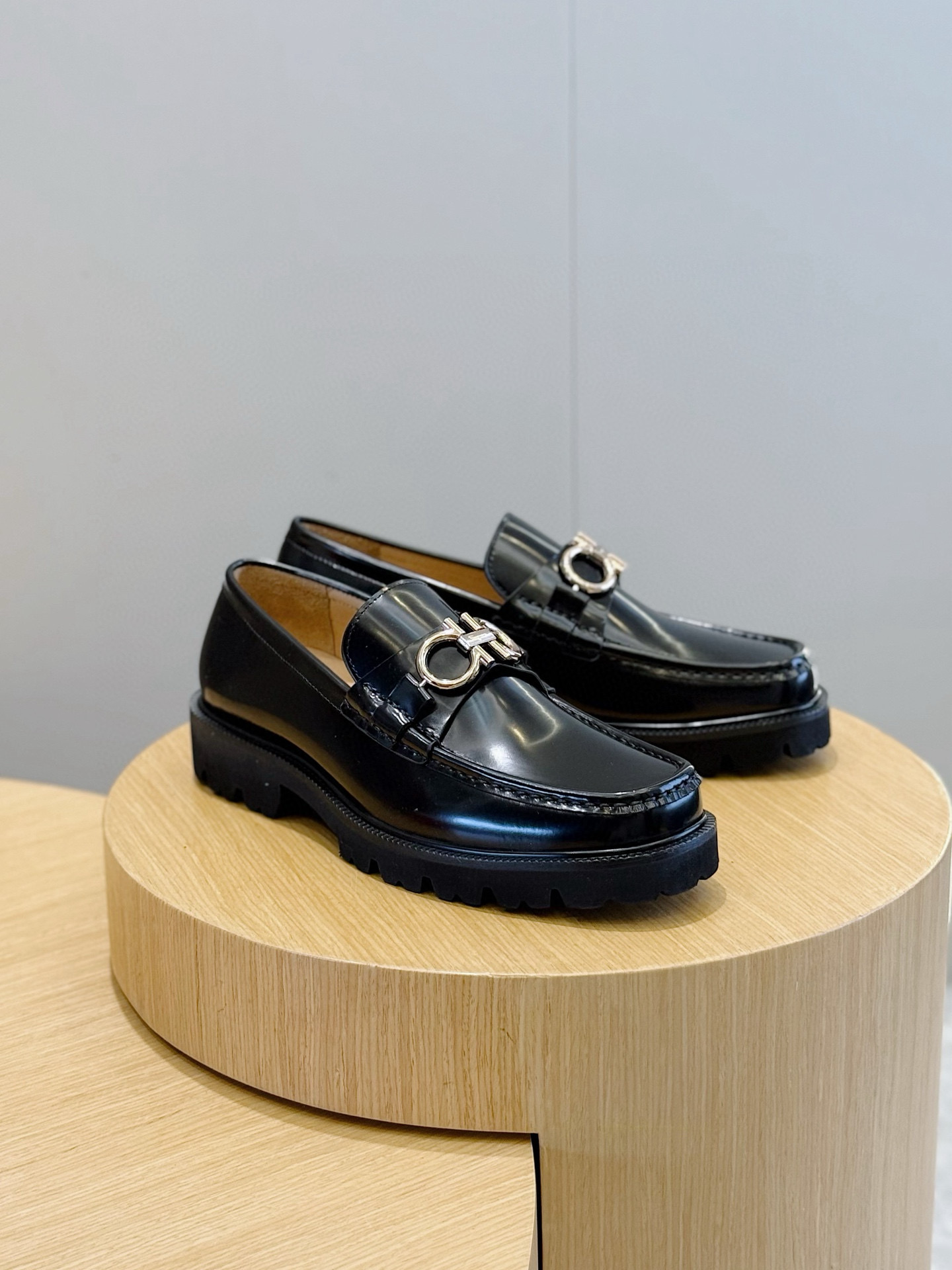 Ferragamo Male Leather Shoes Cow Leather M-s