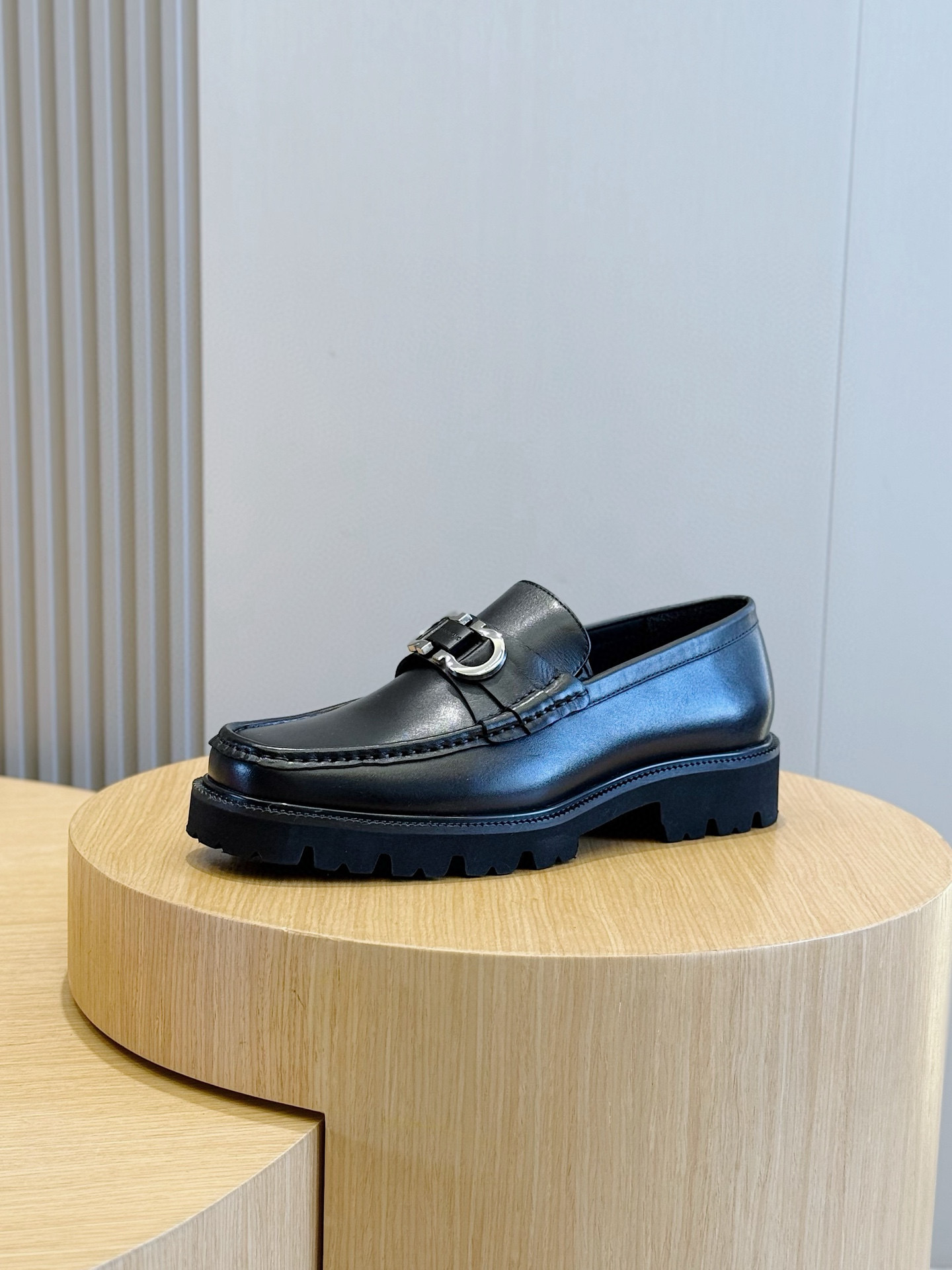 Ferragamo Male Leather Shoes Cow Leather M-s