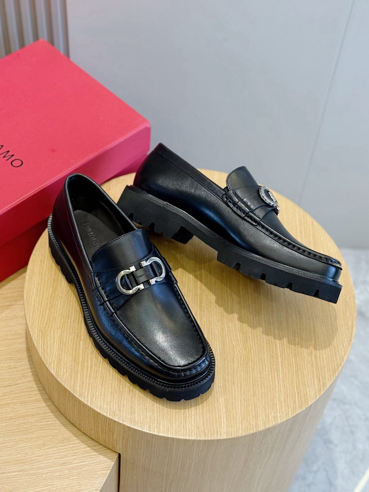 Ferragamo Male Leather Shoes Cow Leather M-s