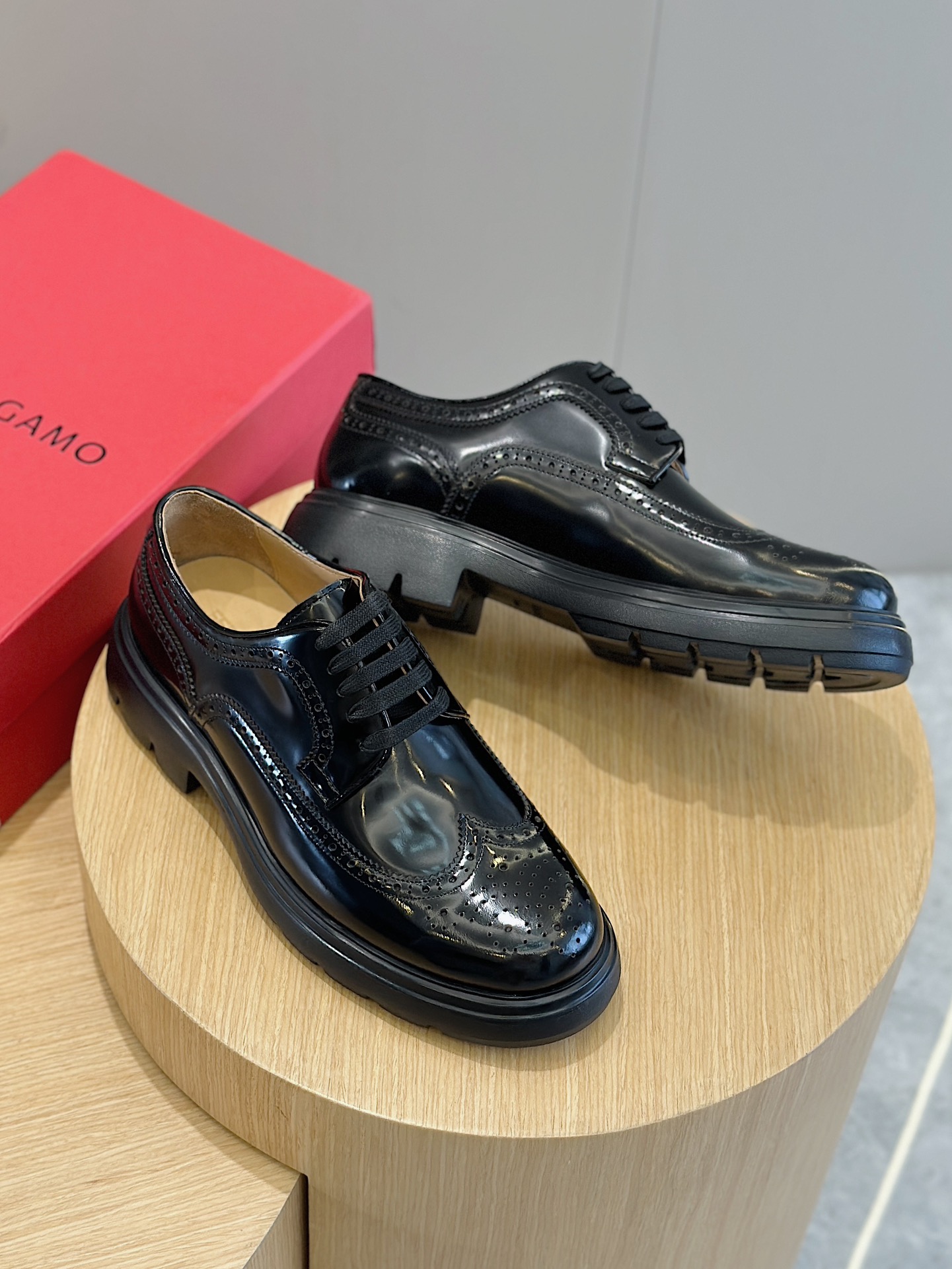 Ferragamo Male Leather Shoes Cow Leather M-s