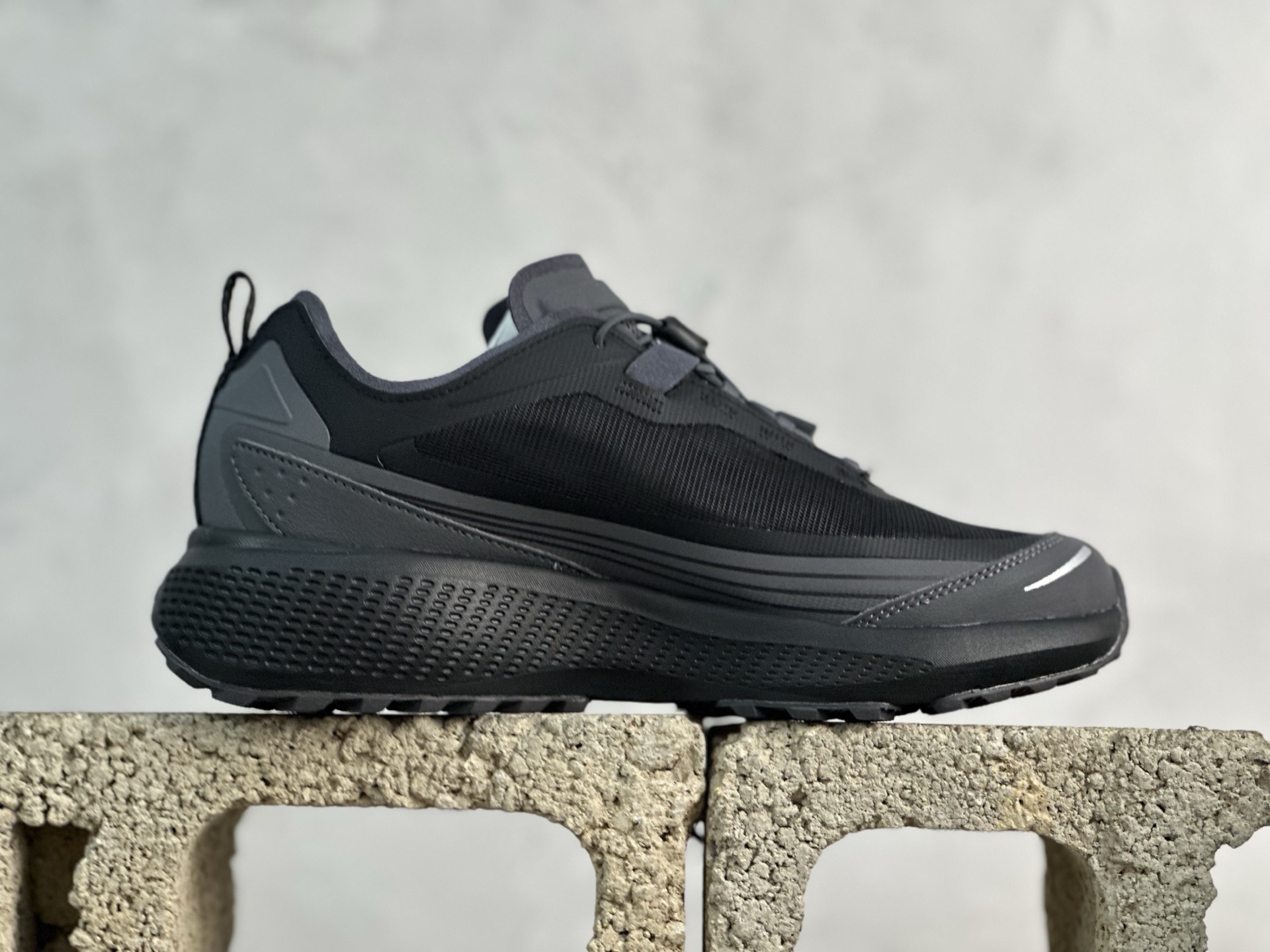 Basic Shoes Breathable M-l