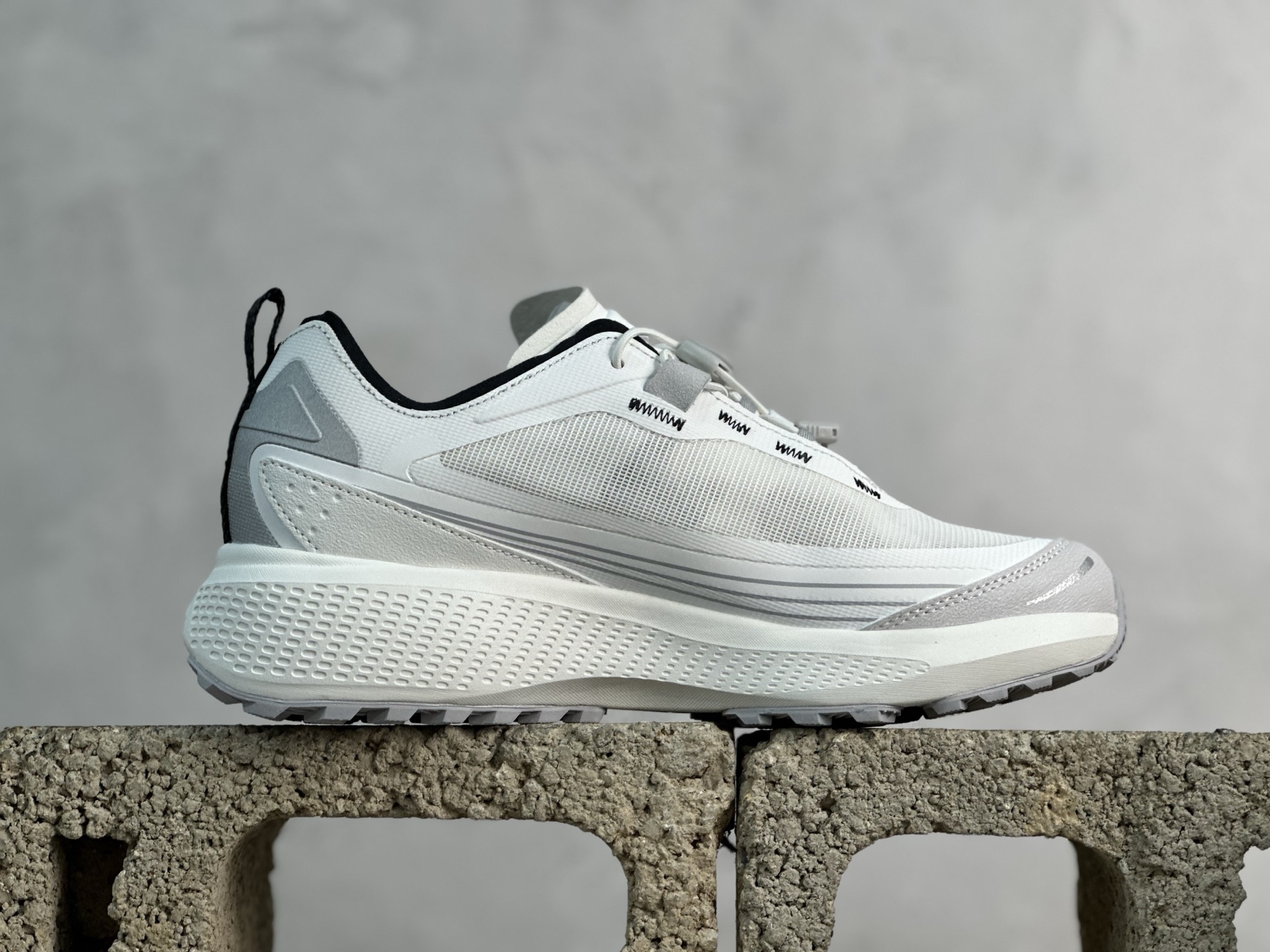 Basic Shoes Breathable M-l