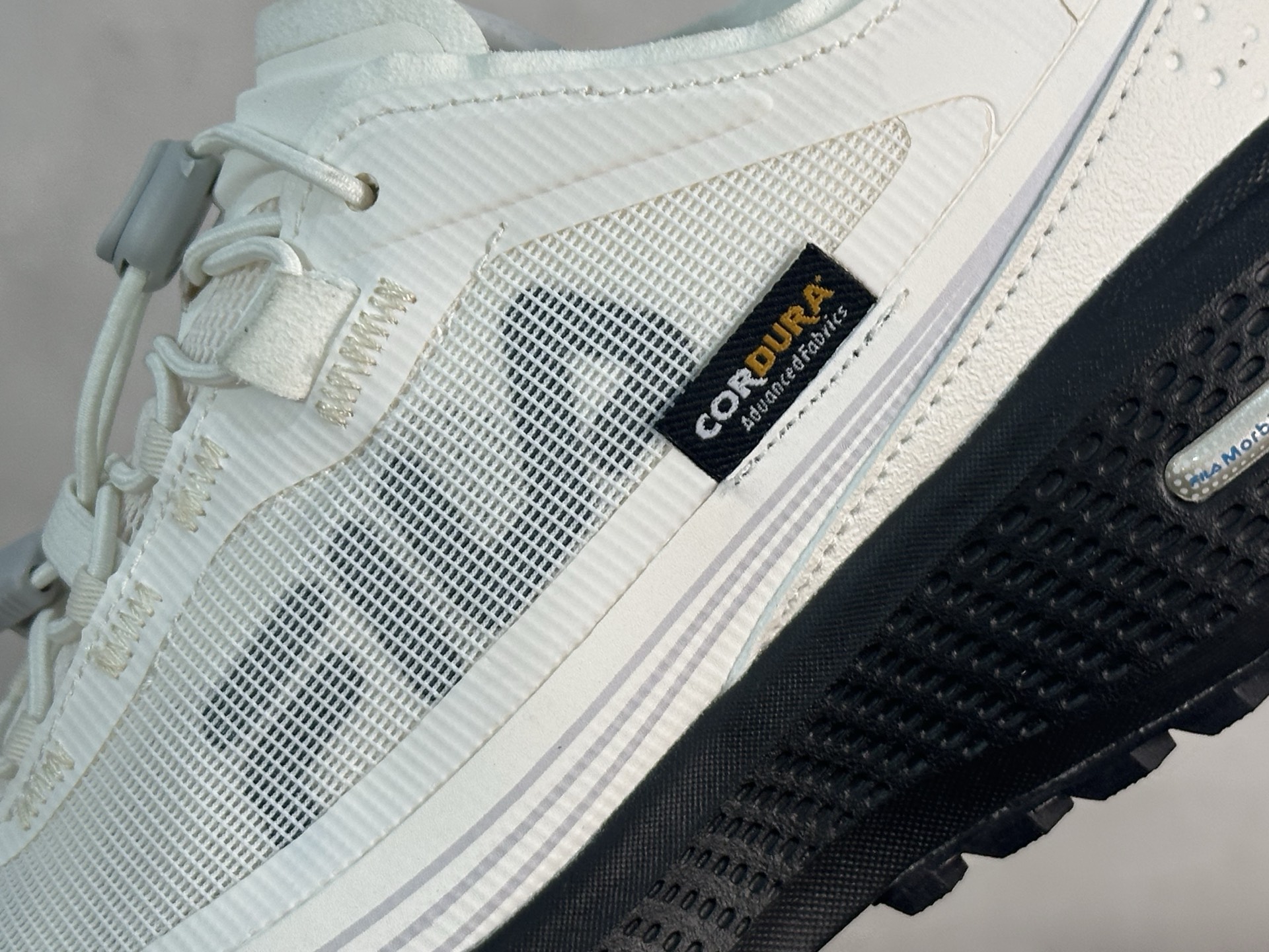 Basic Shoes Breathable L