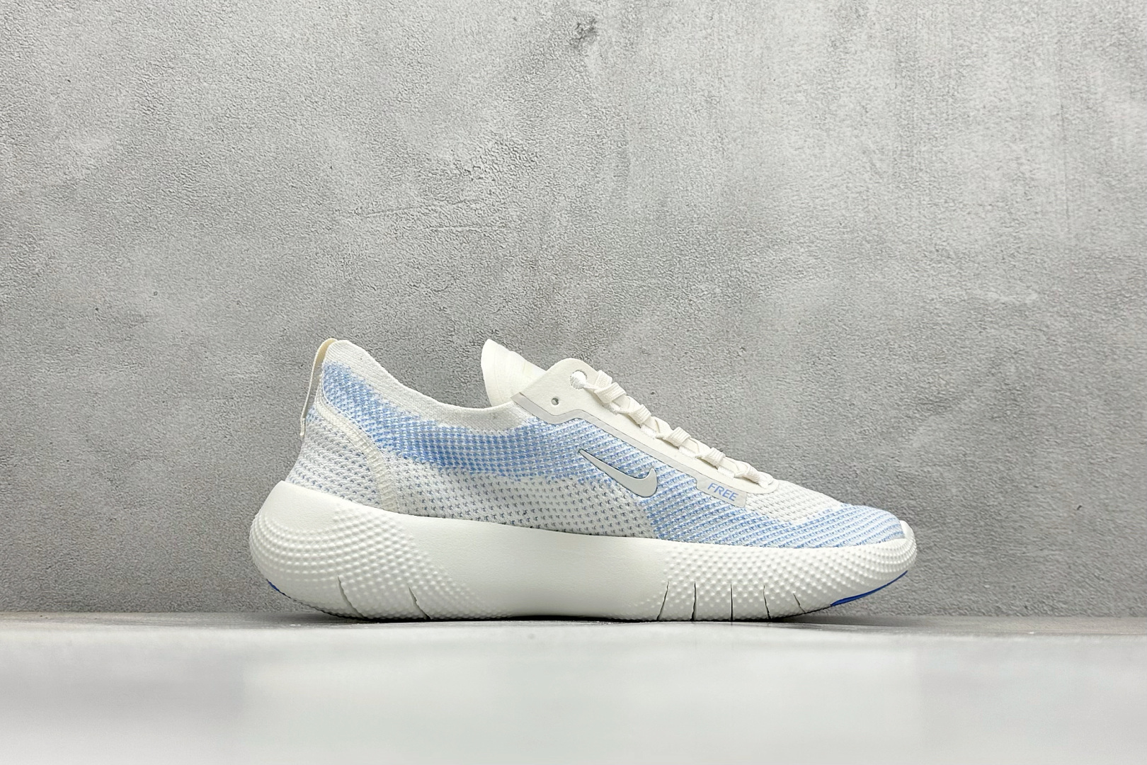 Running Shoes Breathable