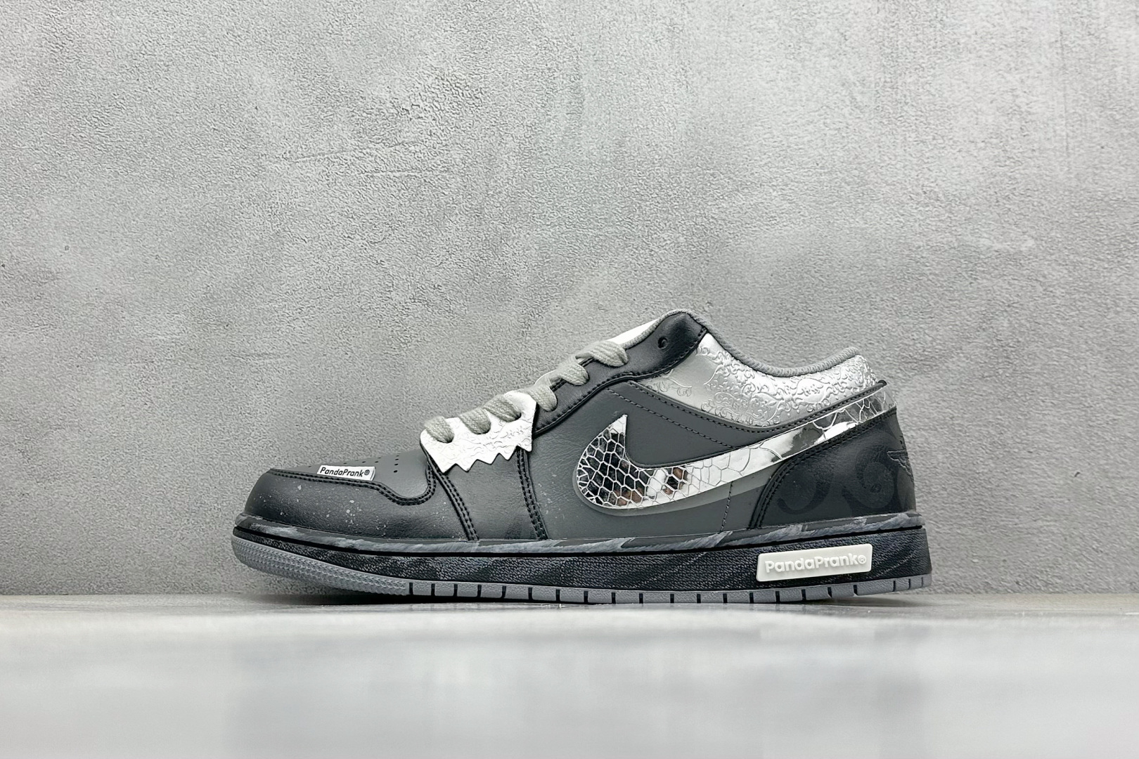 Jordan Nike Basic Shoes L-s