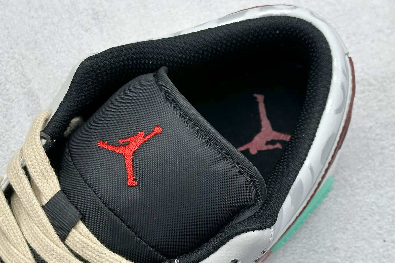 Jordan Nike Basic Shoes S