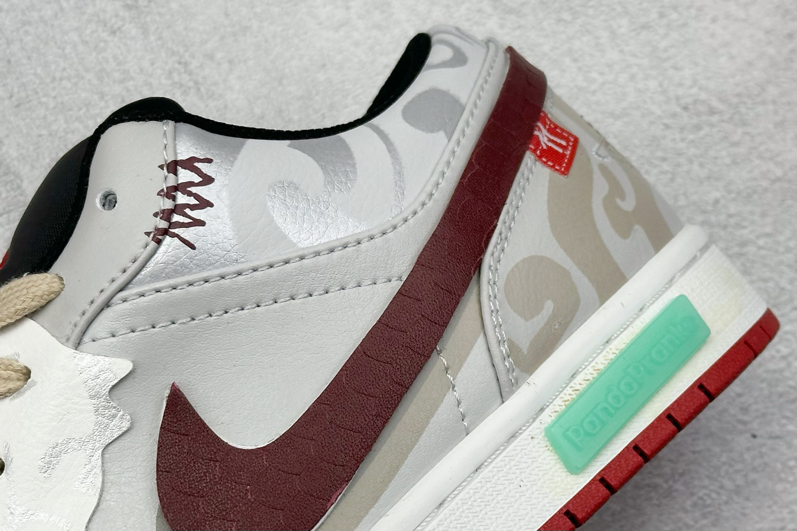 Jordan Nike Basic Shoes S