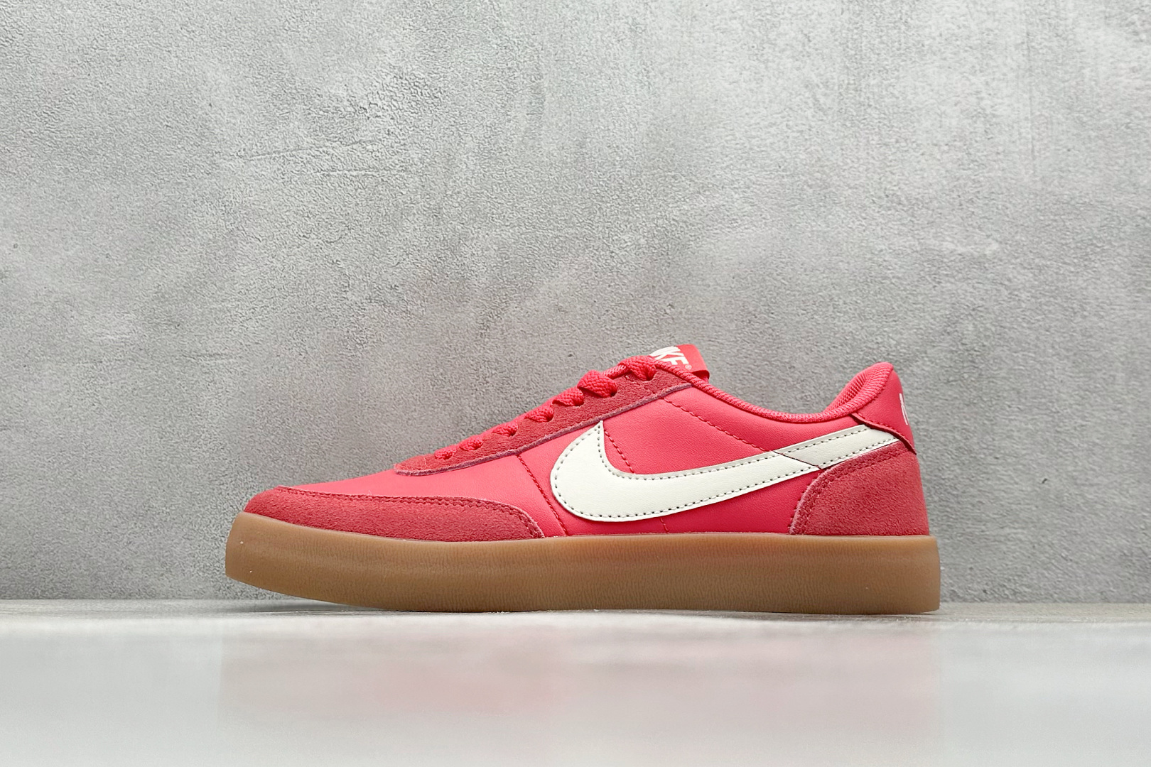 Nike Board Shoes White L-s