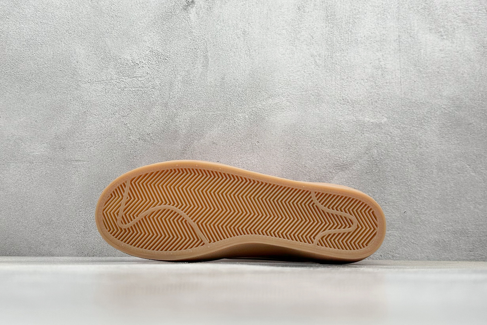 Nike Board Shoes White L-s