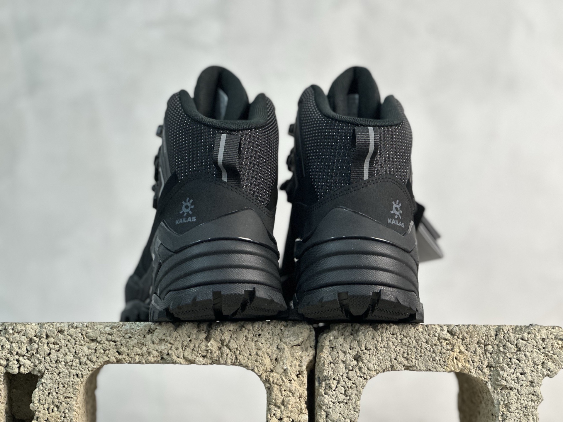 Basic Shoes Breathable S