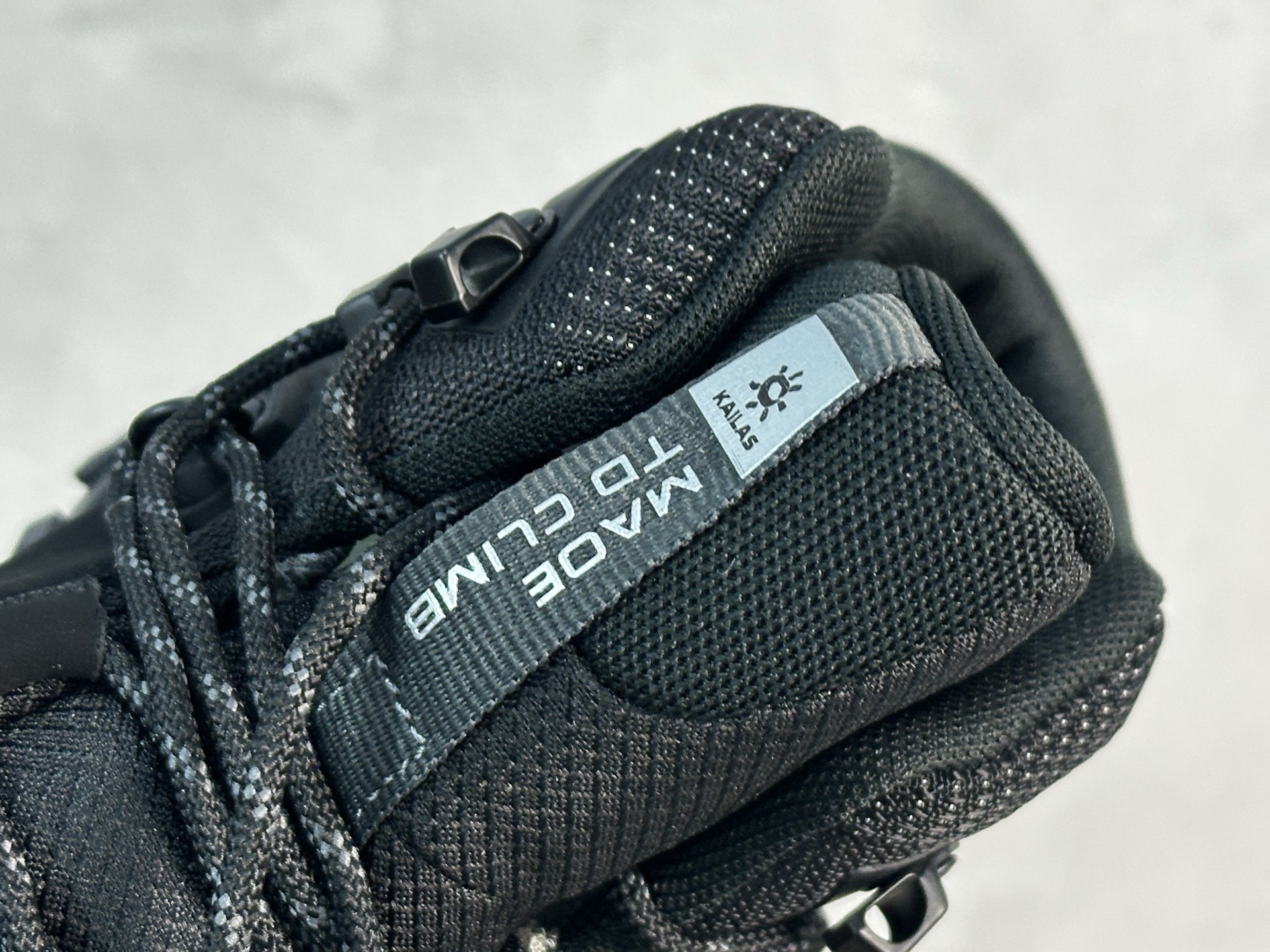 Basic Shoes Breathable S