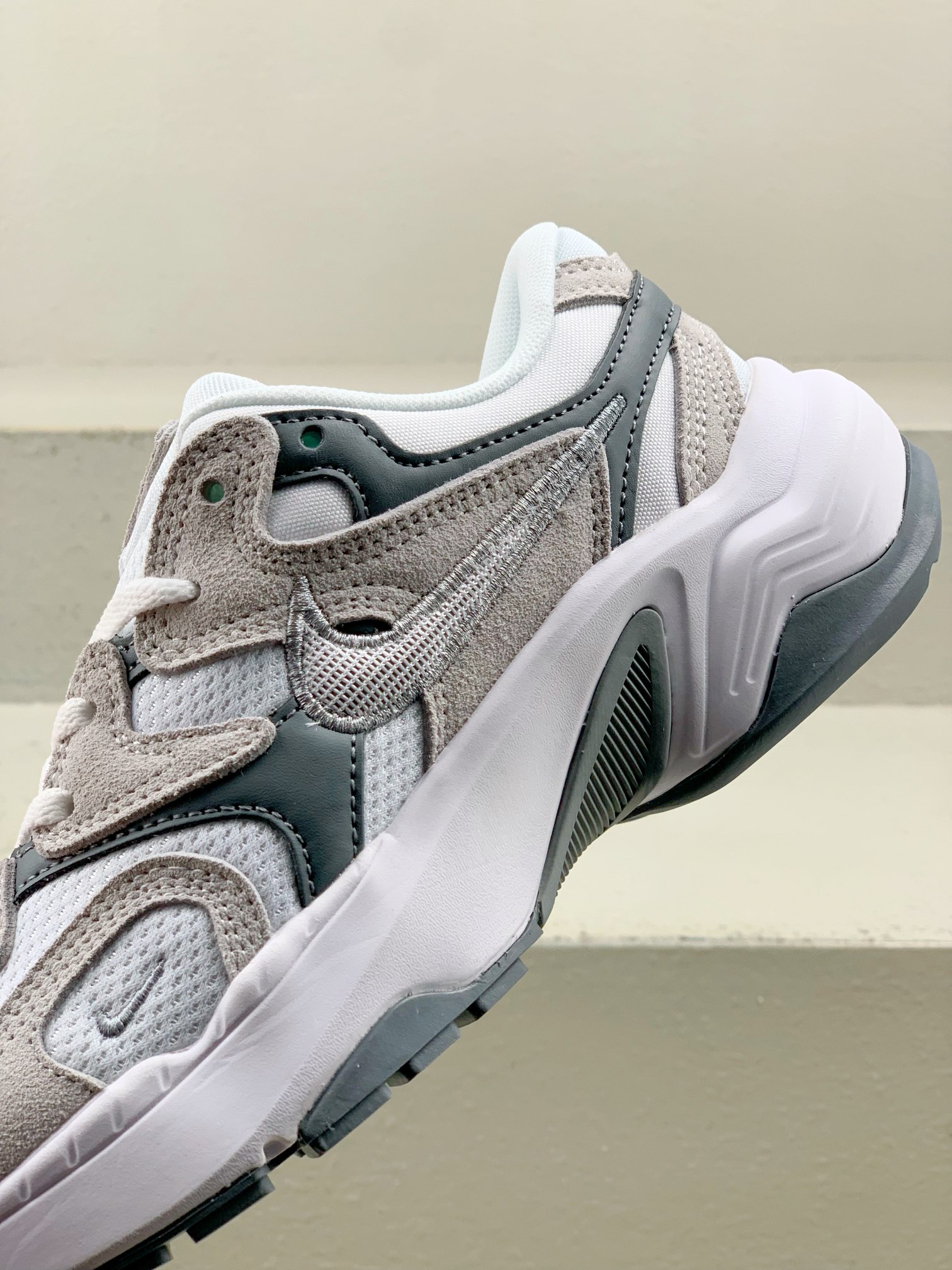 Nike Running Shoes M-l