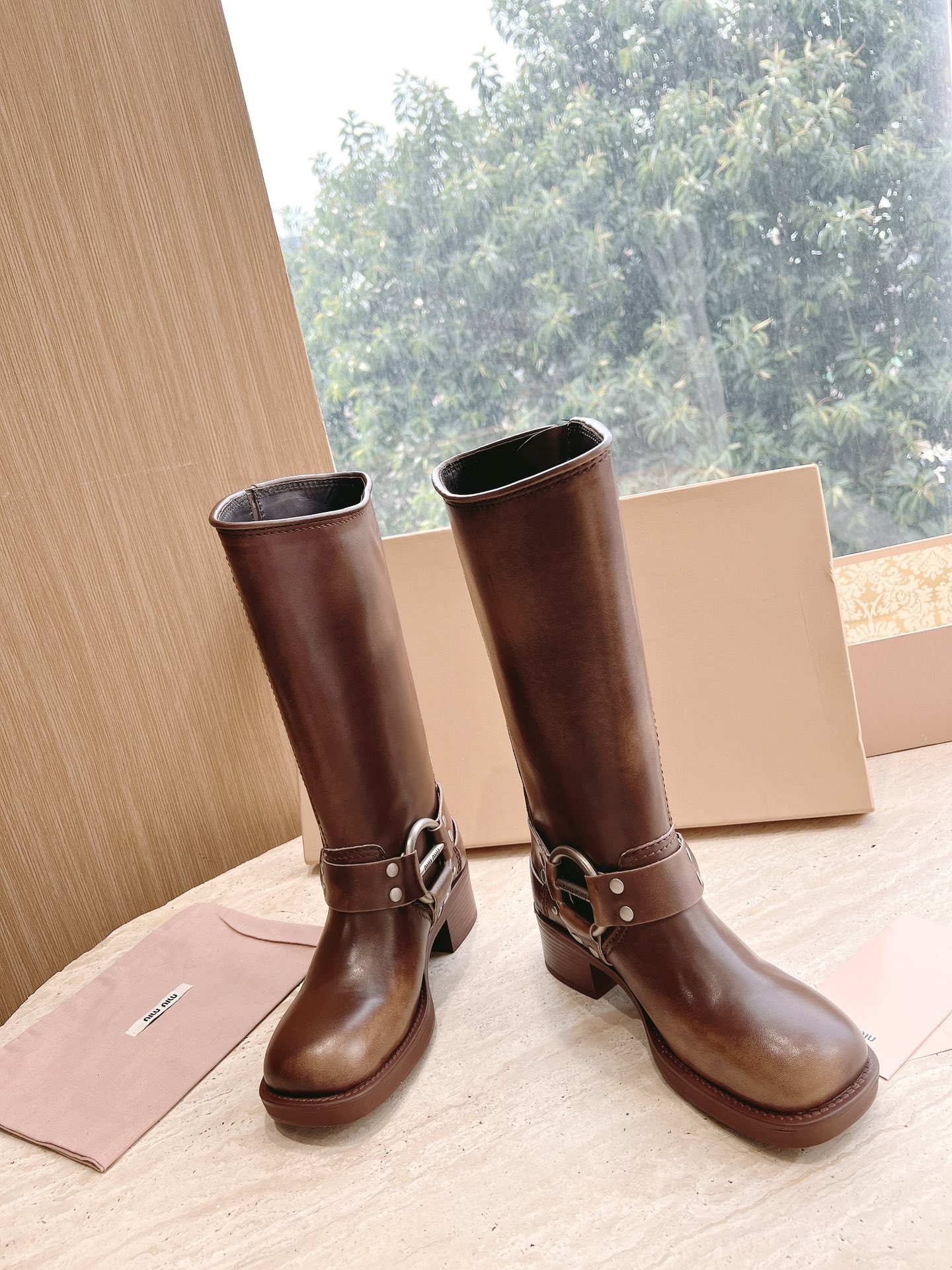 Miu Miu Basic Shoes M