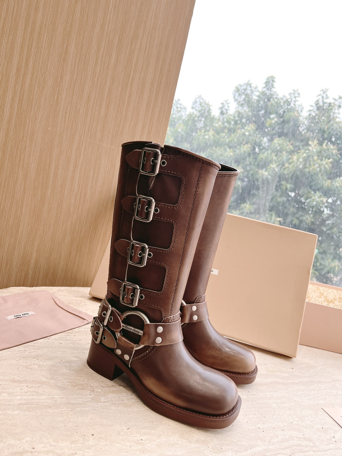 Miu Miu Basic Shoes M