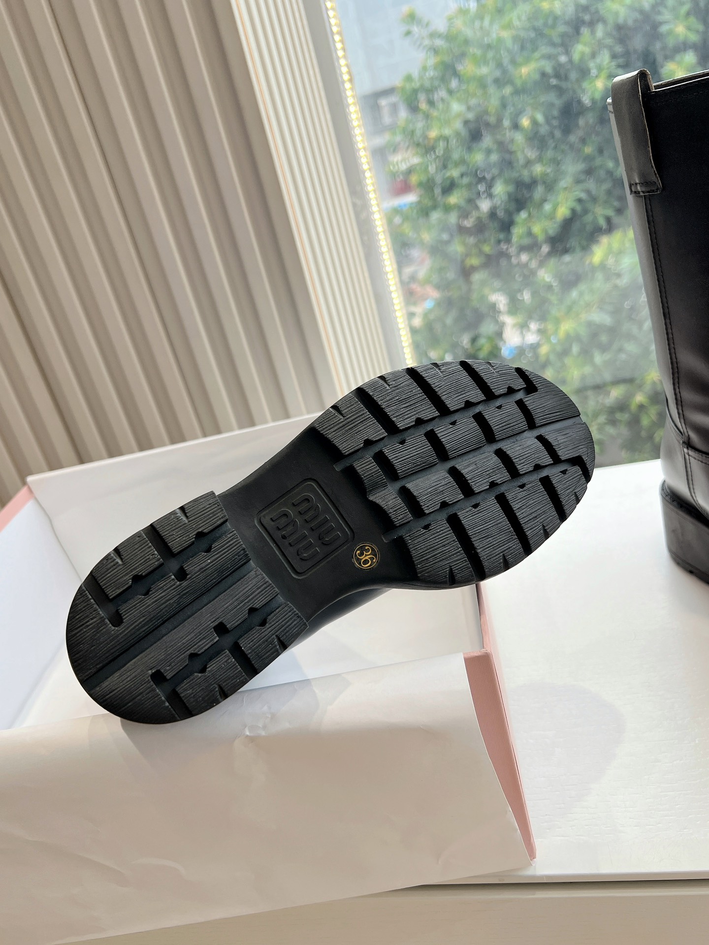 Miu Miu Basic Shoes M