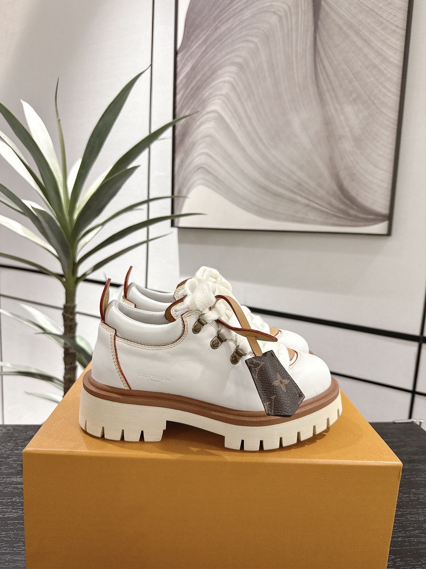 Louis Vuitton Slippers M-l-s