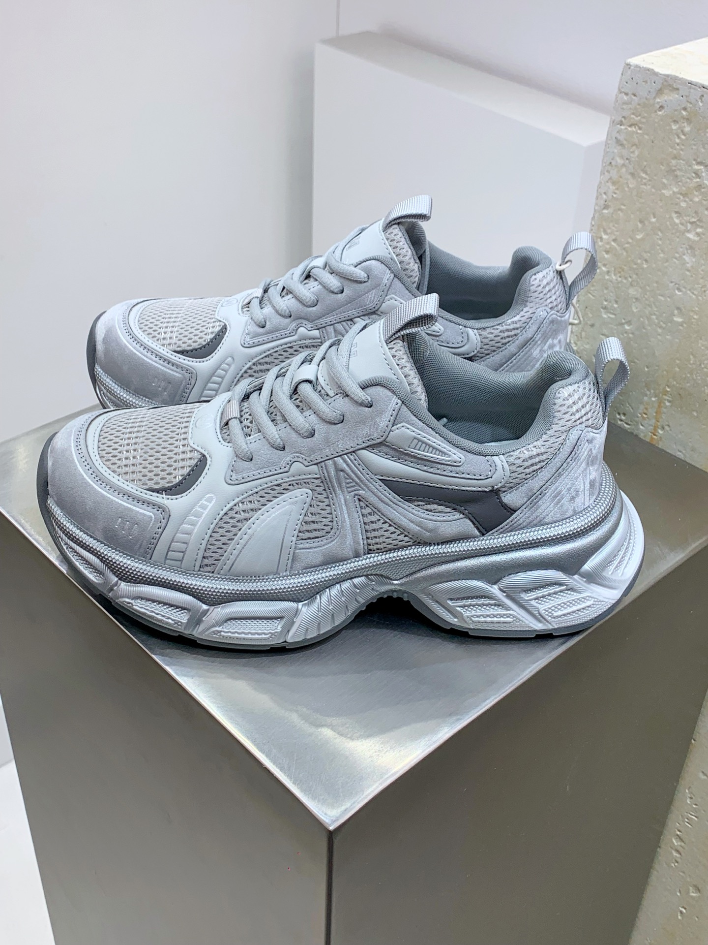 Nike Basic Shoes Red Lightweight L-s