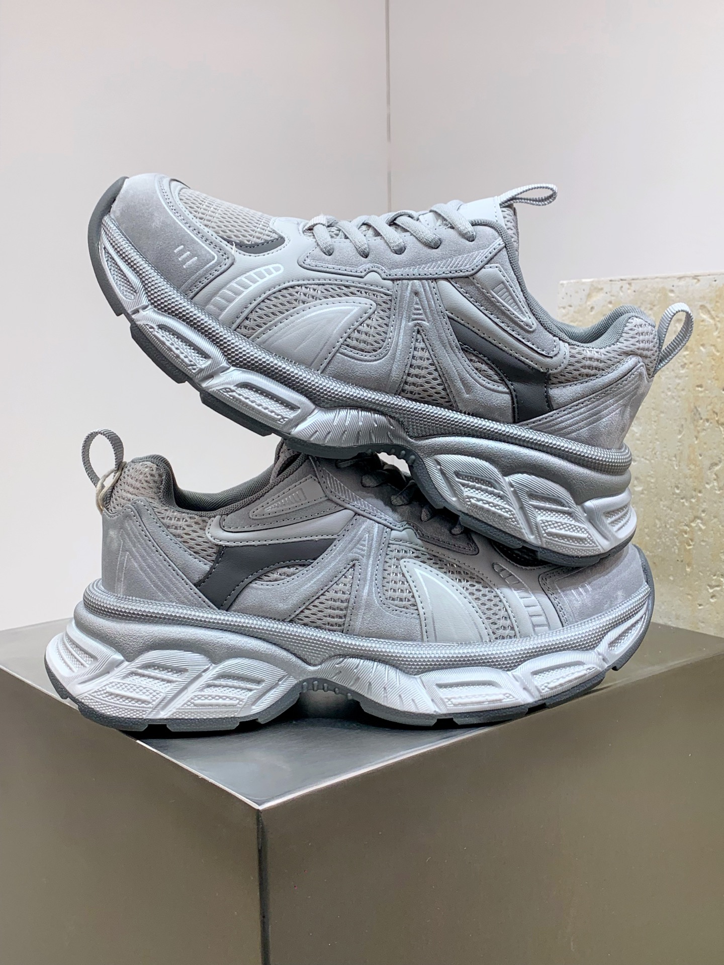 Nike Basic Shoes Red Lightweight L-s