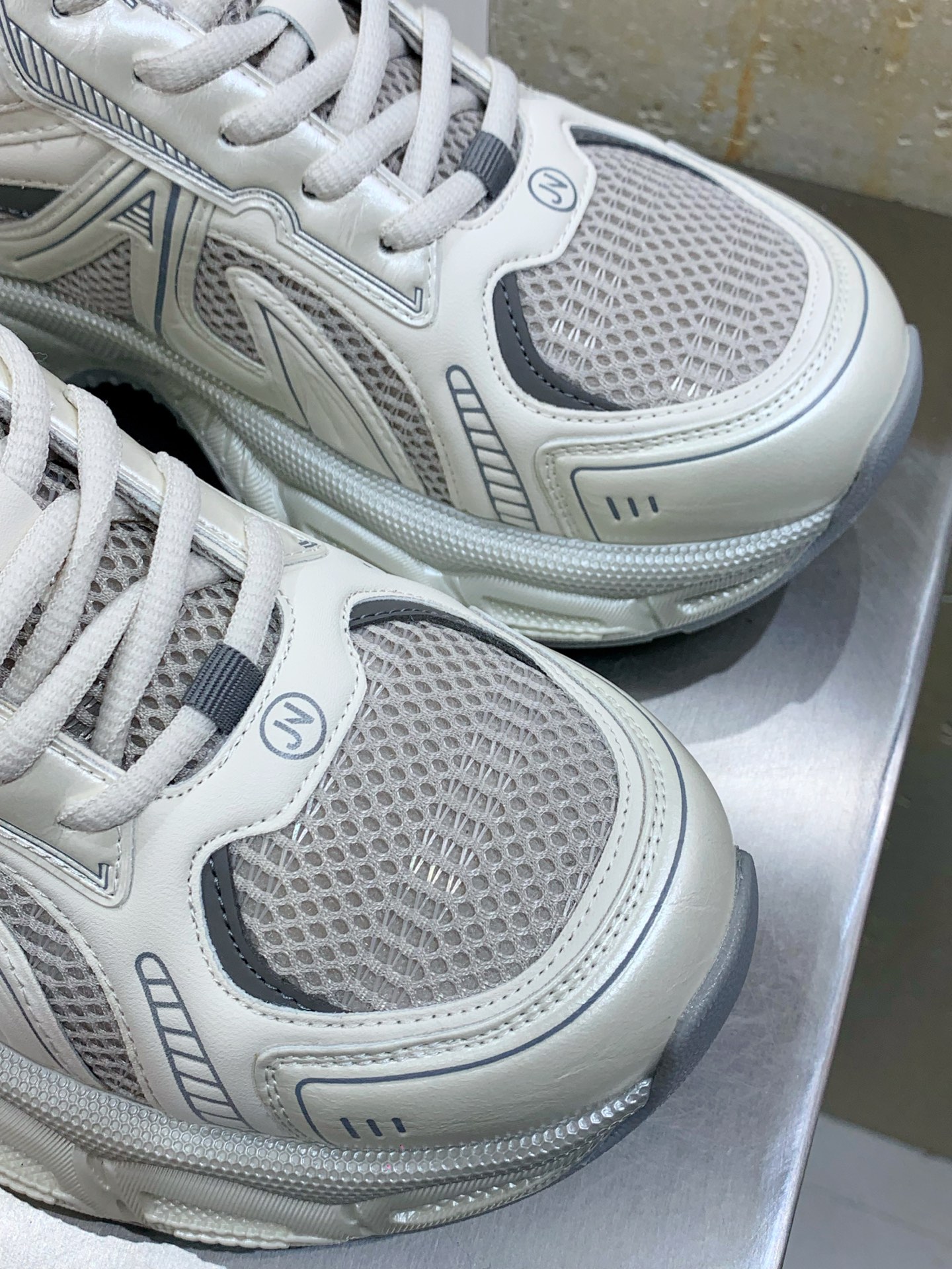 Nike Basic Shoes Red Lightweight L-s