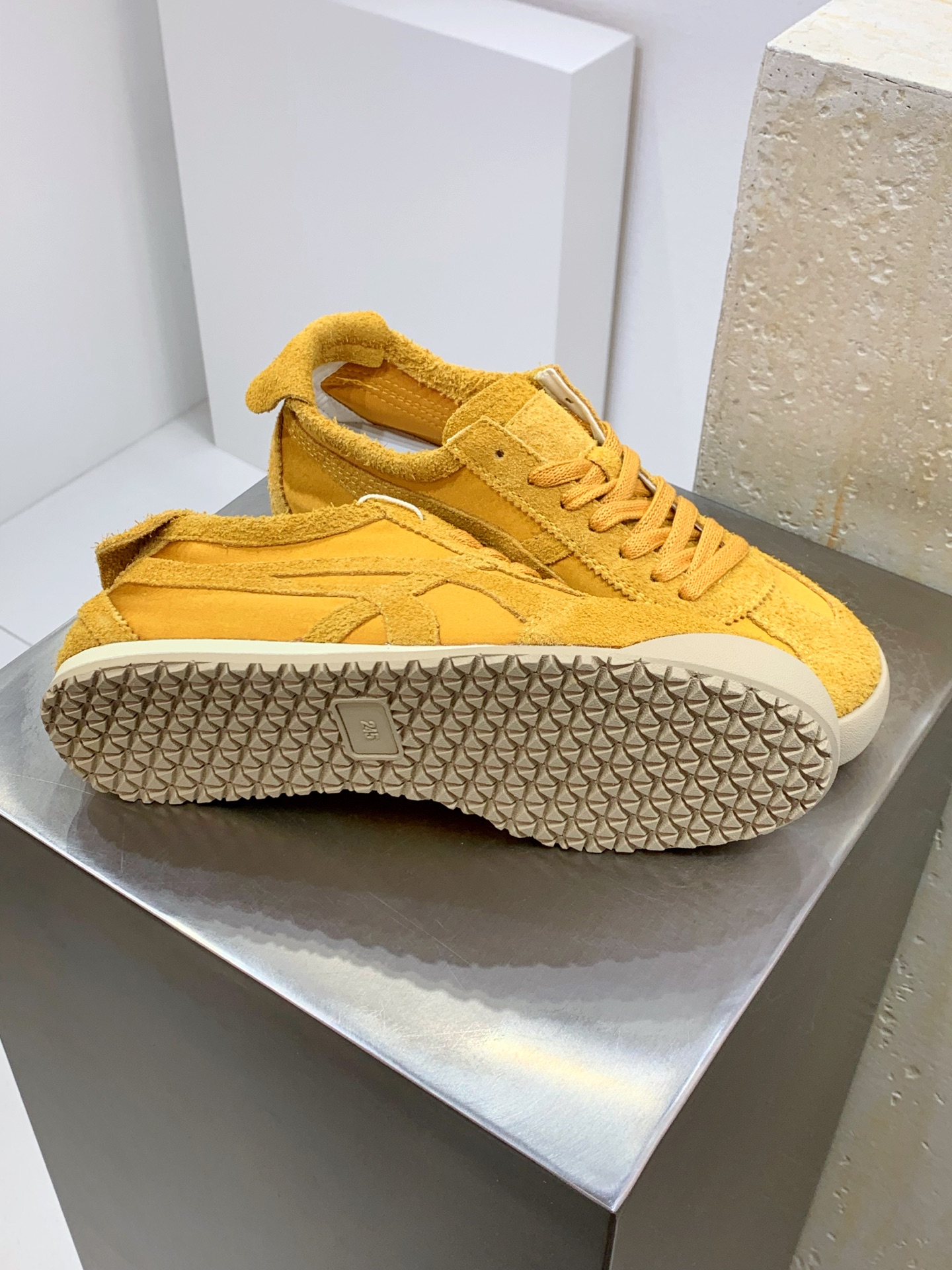 Balenciaga Female Sneakers S