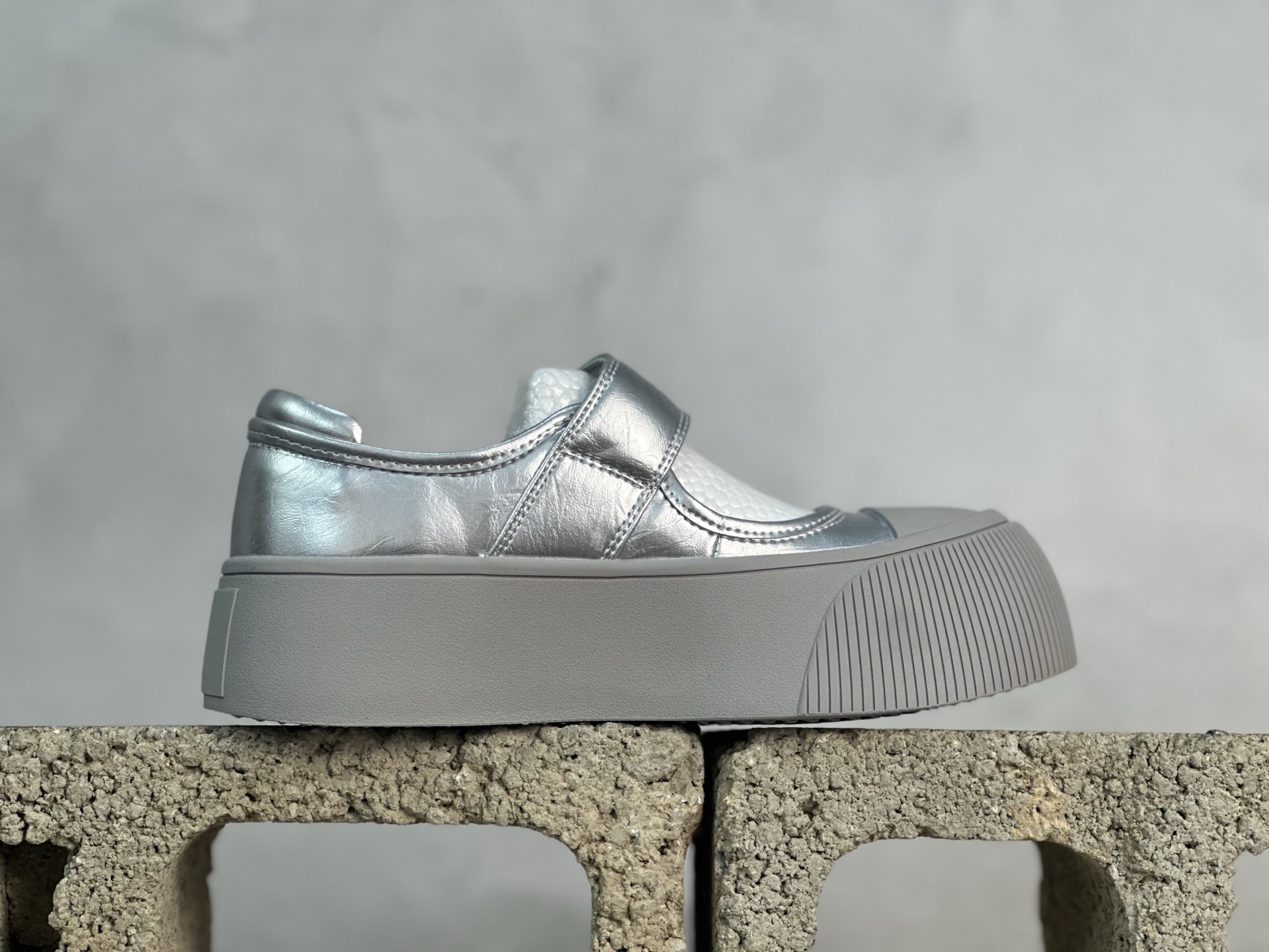 Balenciaga Female Sneakers Breathable M