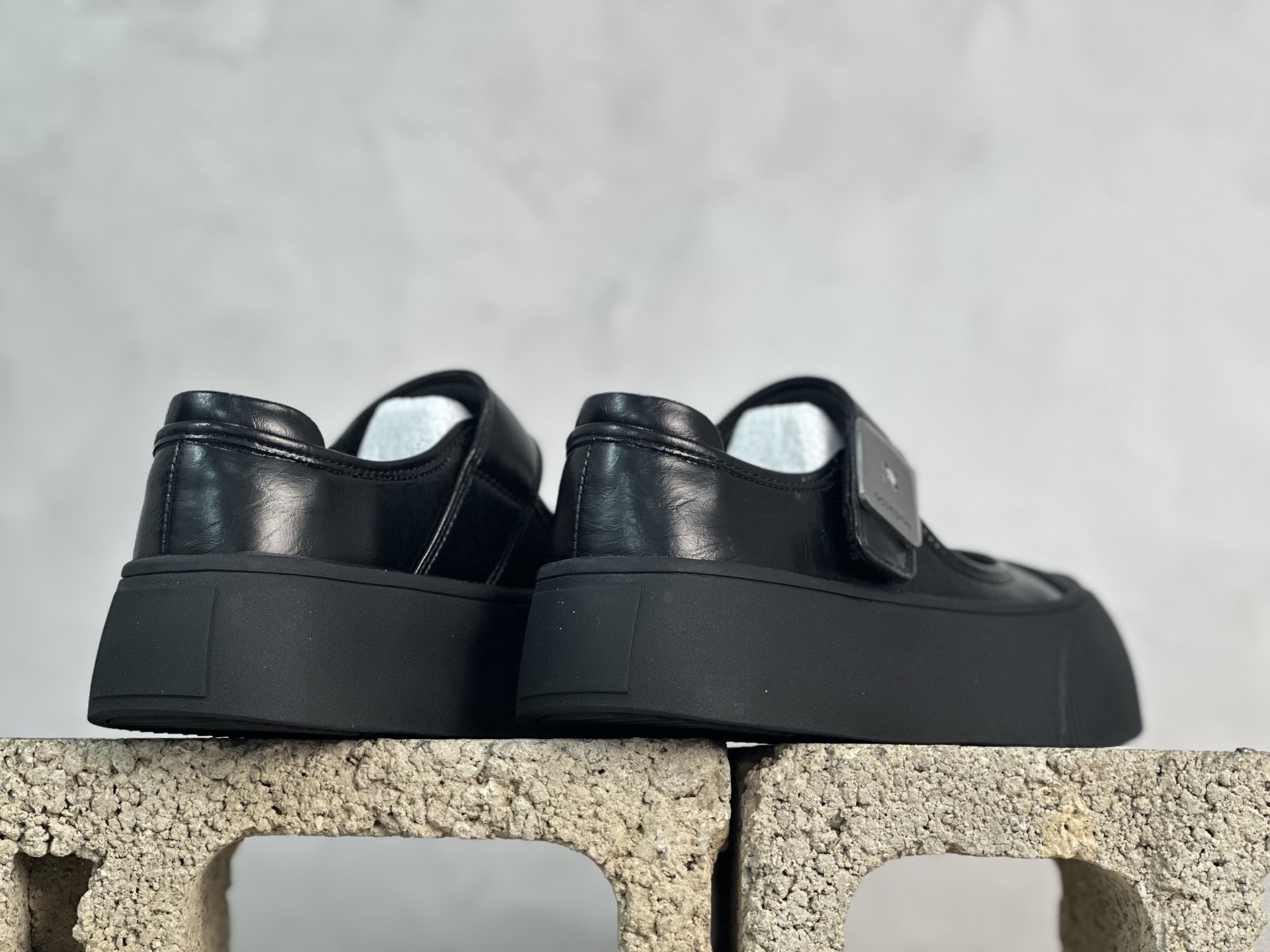 Balenciaga Female Sneakers Breathable M