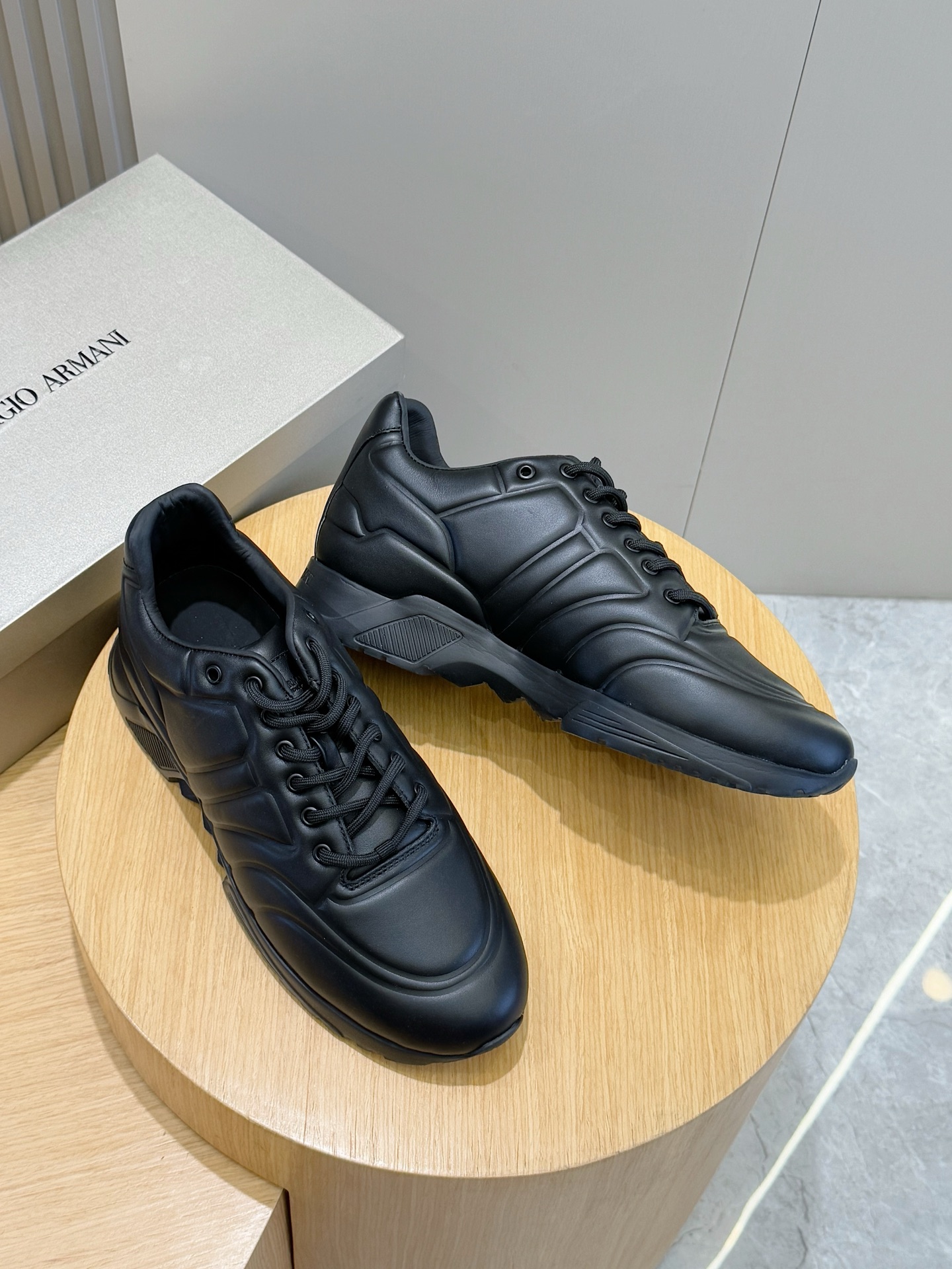 Armani Sneakers Lightweight M-s