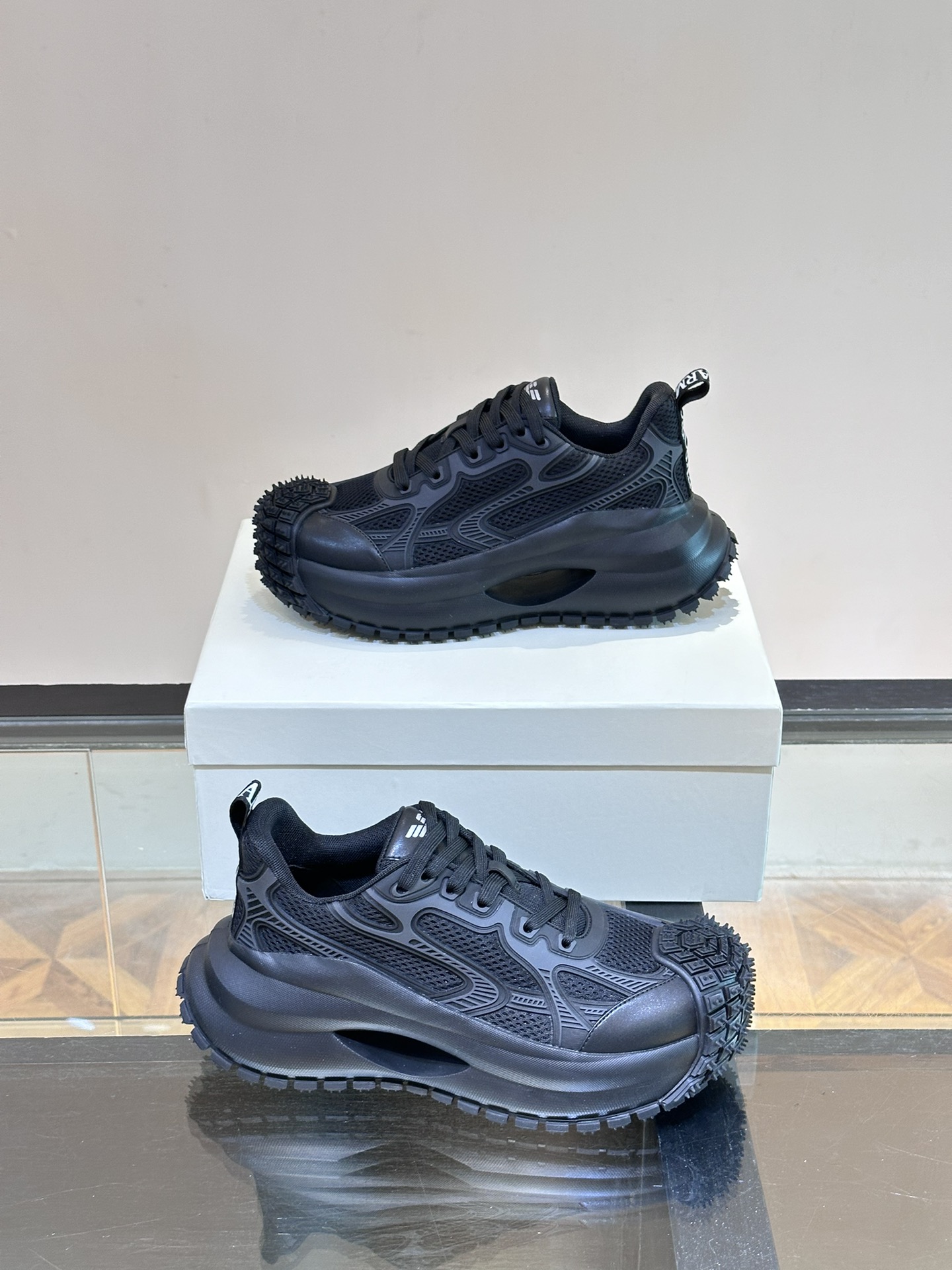 Armani Sneakers M-l-s