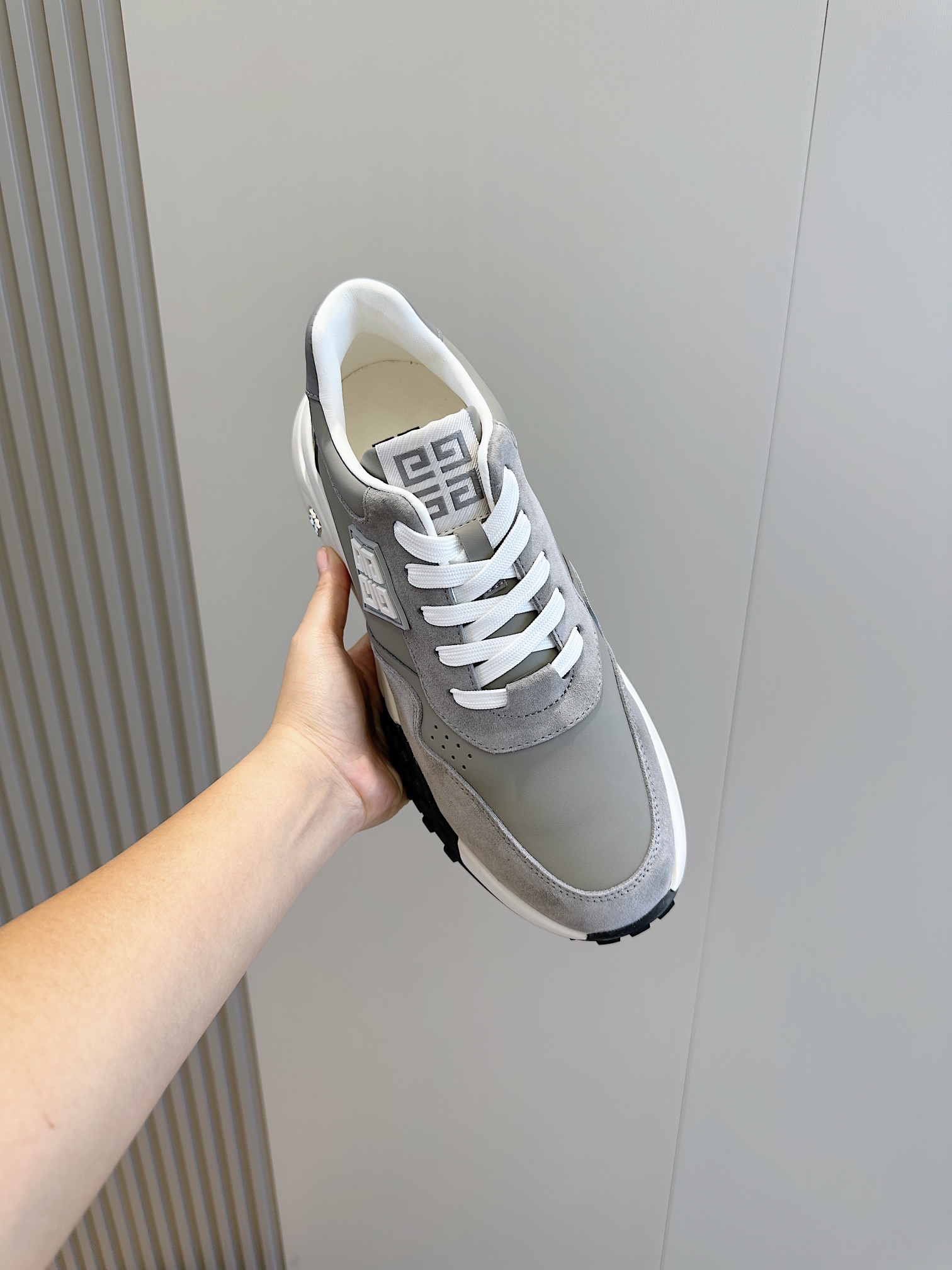 Givenchy Male Sneakers L-s