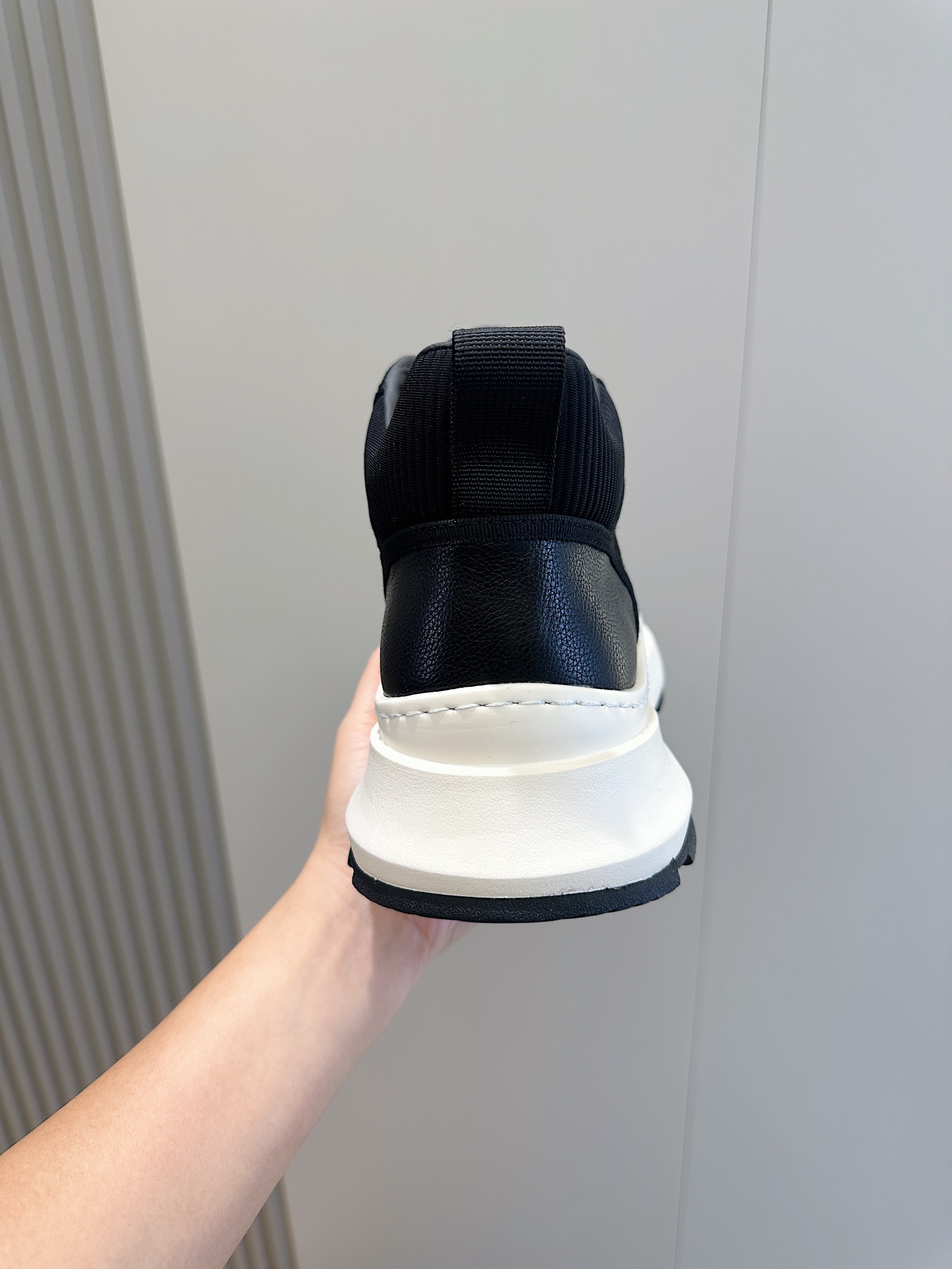 Givenchy Male Sneakers S