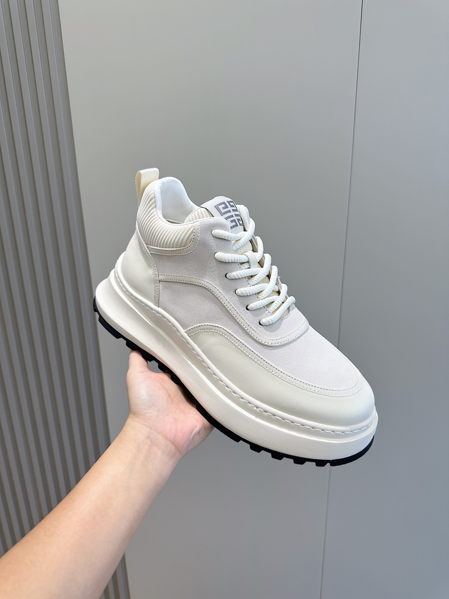 Givenchy Male Sneakers S