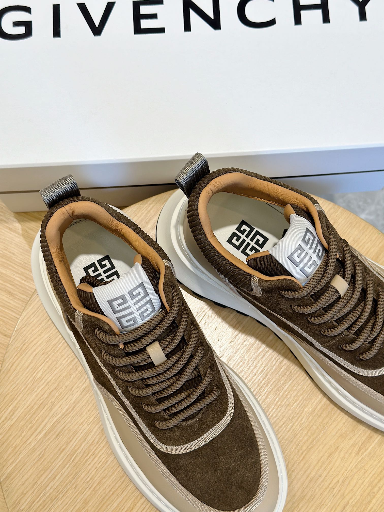 Givenchy Male Sneakers S