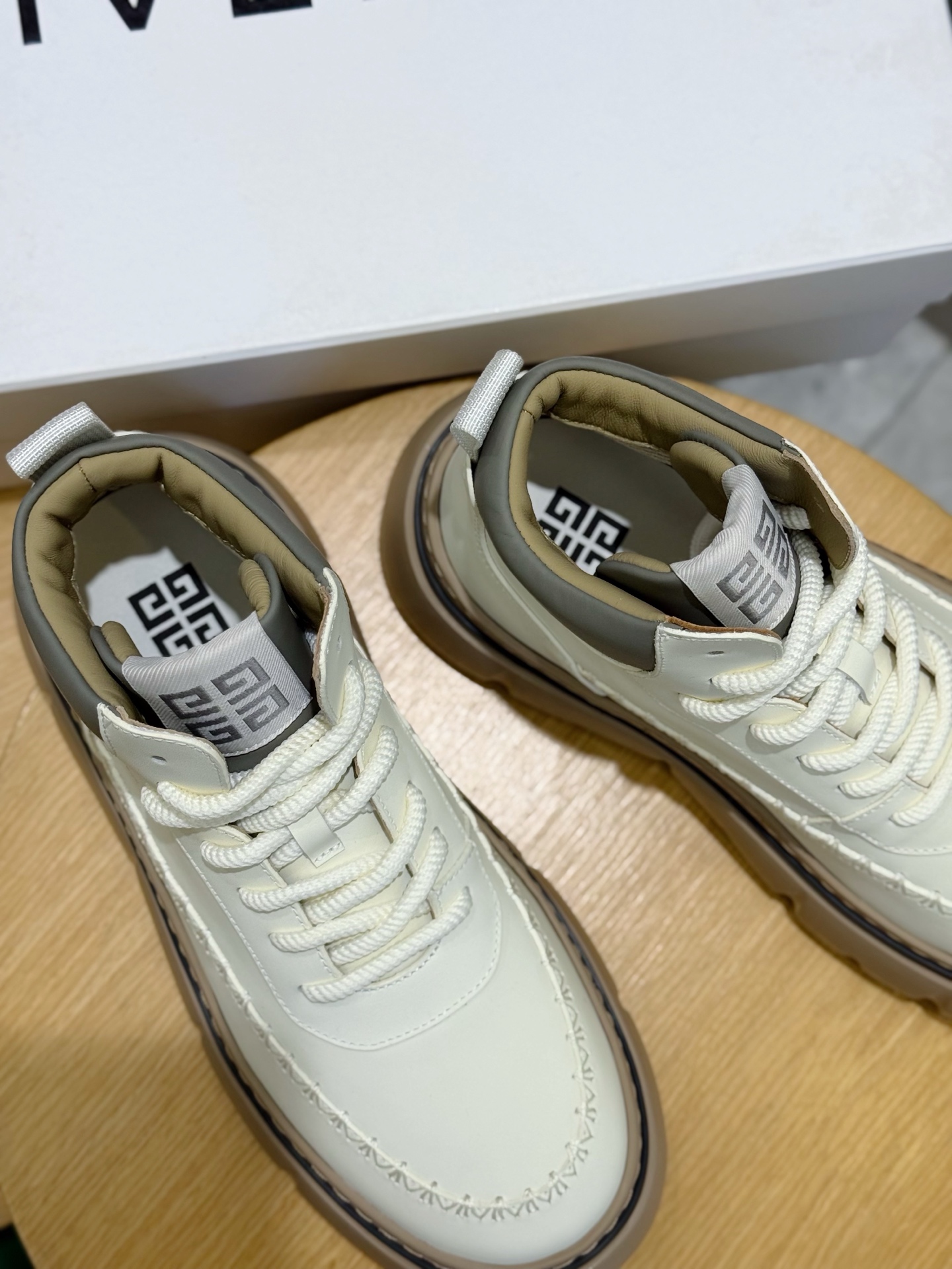 Givenchy Boots Cow Leather L-s