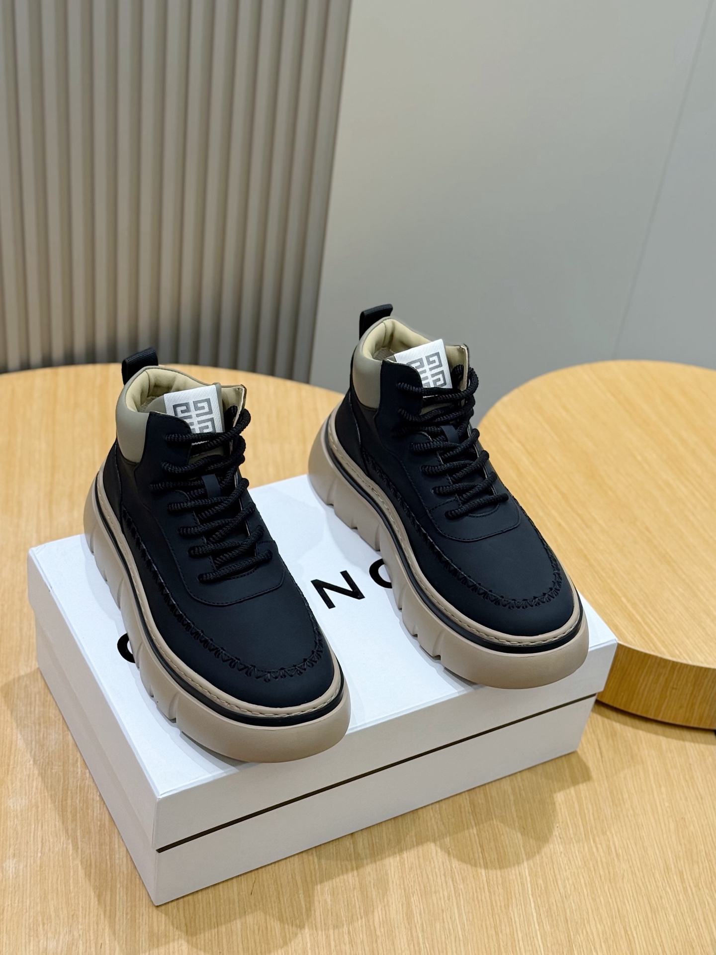 Givenchy Boots Cow Leather L-s