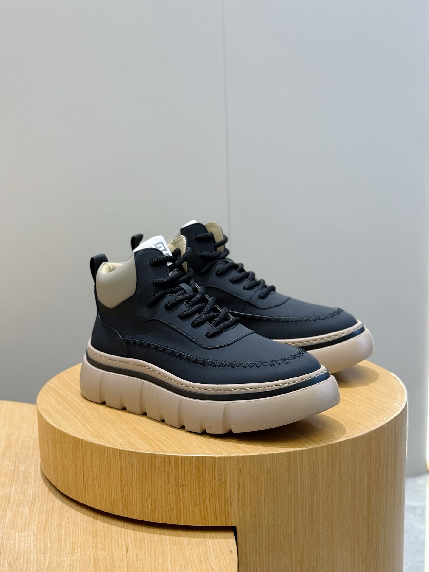 Givenchy Boots Cow Leather L-s