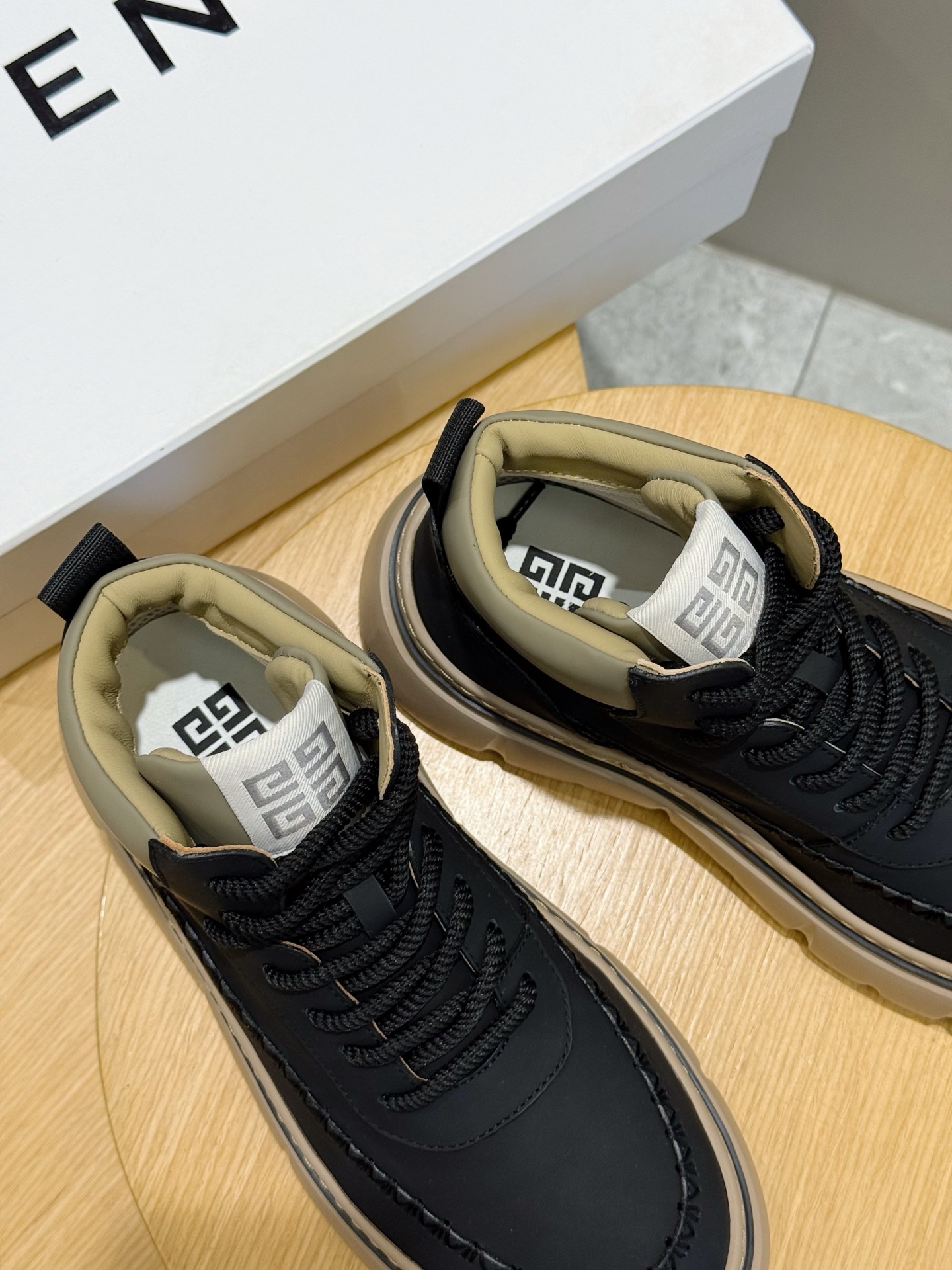 Givenchy Boots Cow Leather L-s