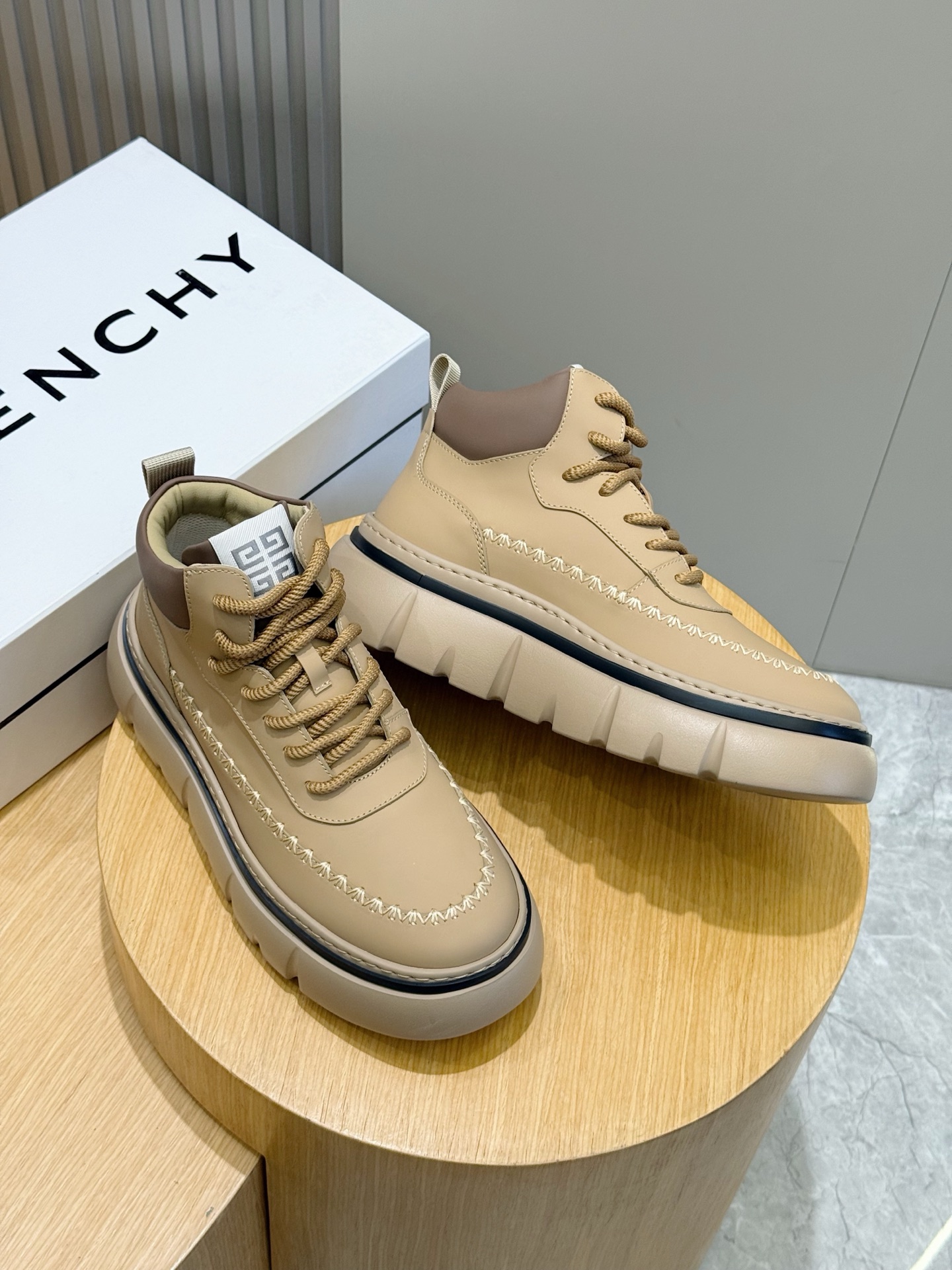 Givenchy Boots Cow Leather L-s