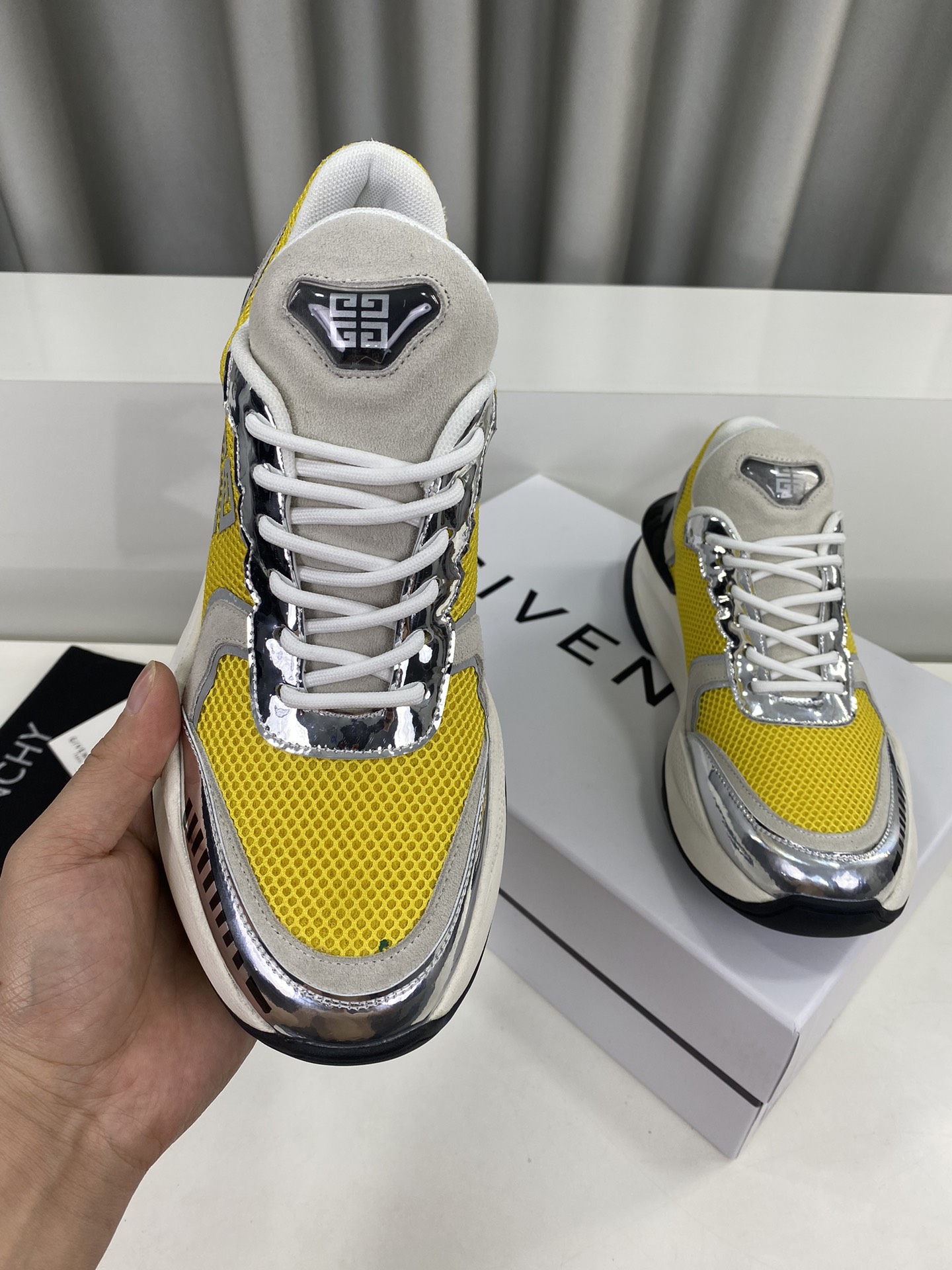 Givenchy Male Running Shoes Lightweight L