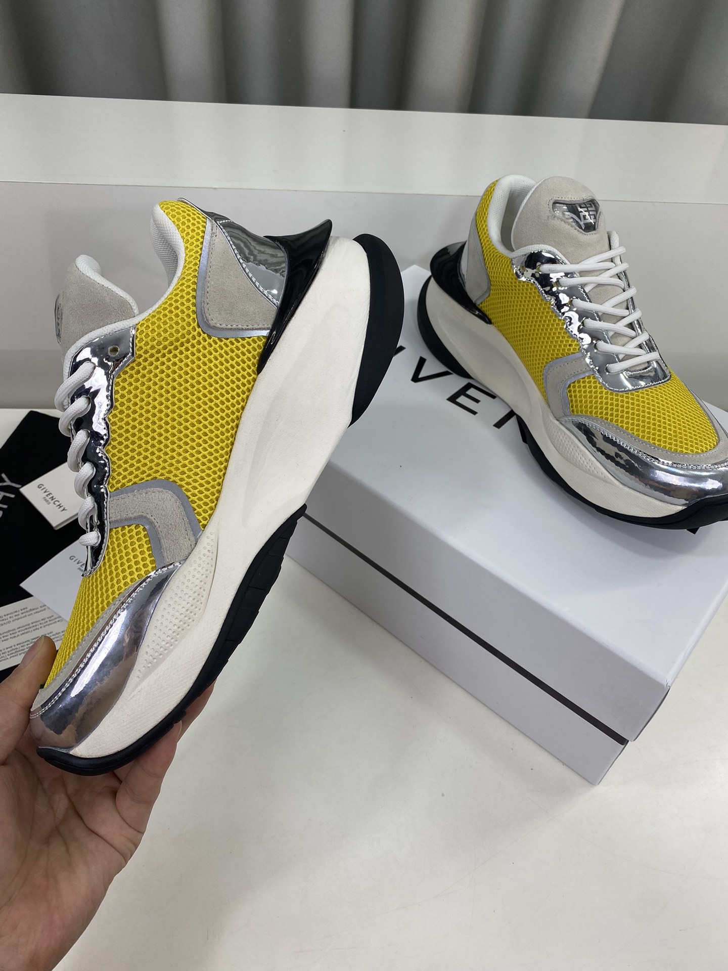 Givenchy Male Running Shoes Lightweight L