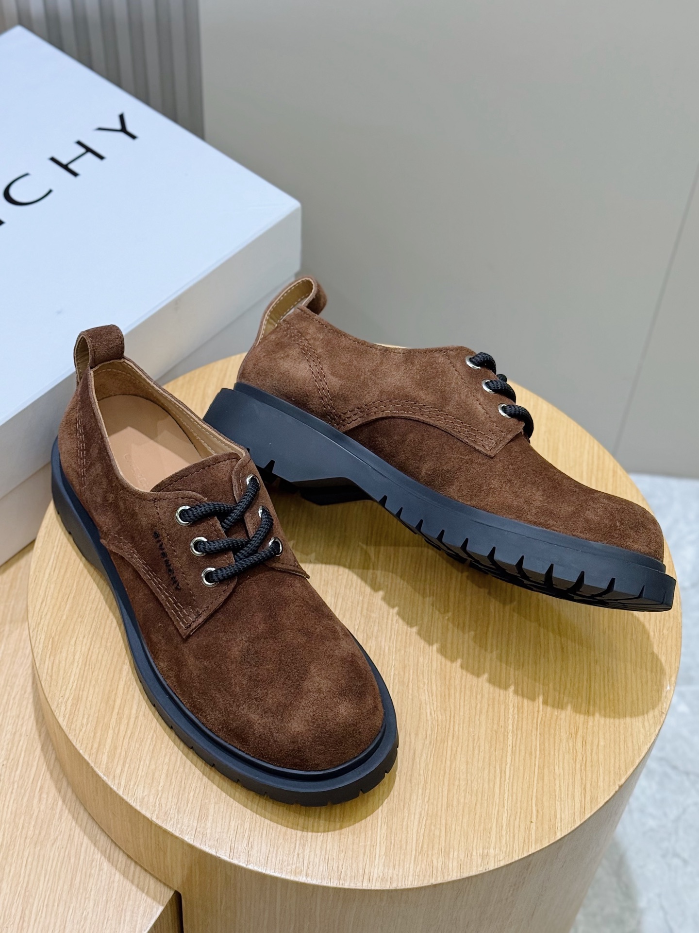 Givenchy Leather Shoes Cow Leather L-s